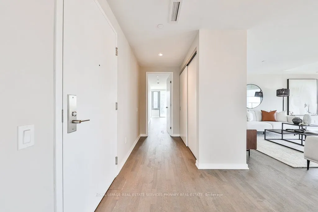 60 Colborne Street, #2501