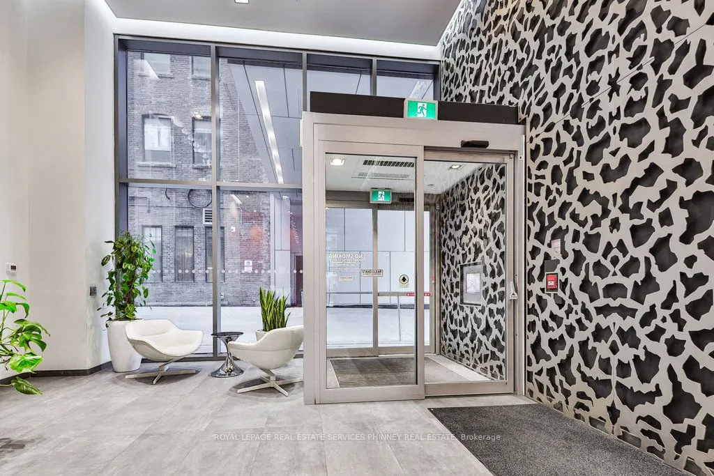60 Colborne Street, #2501