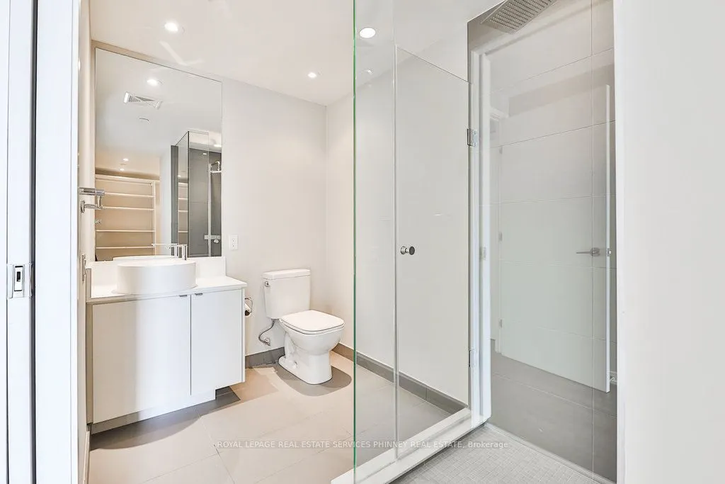 60 Colborne Street, #2501