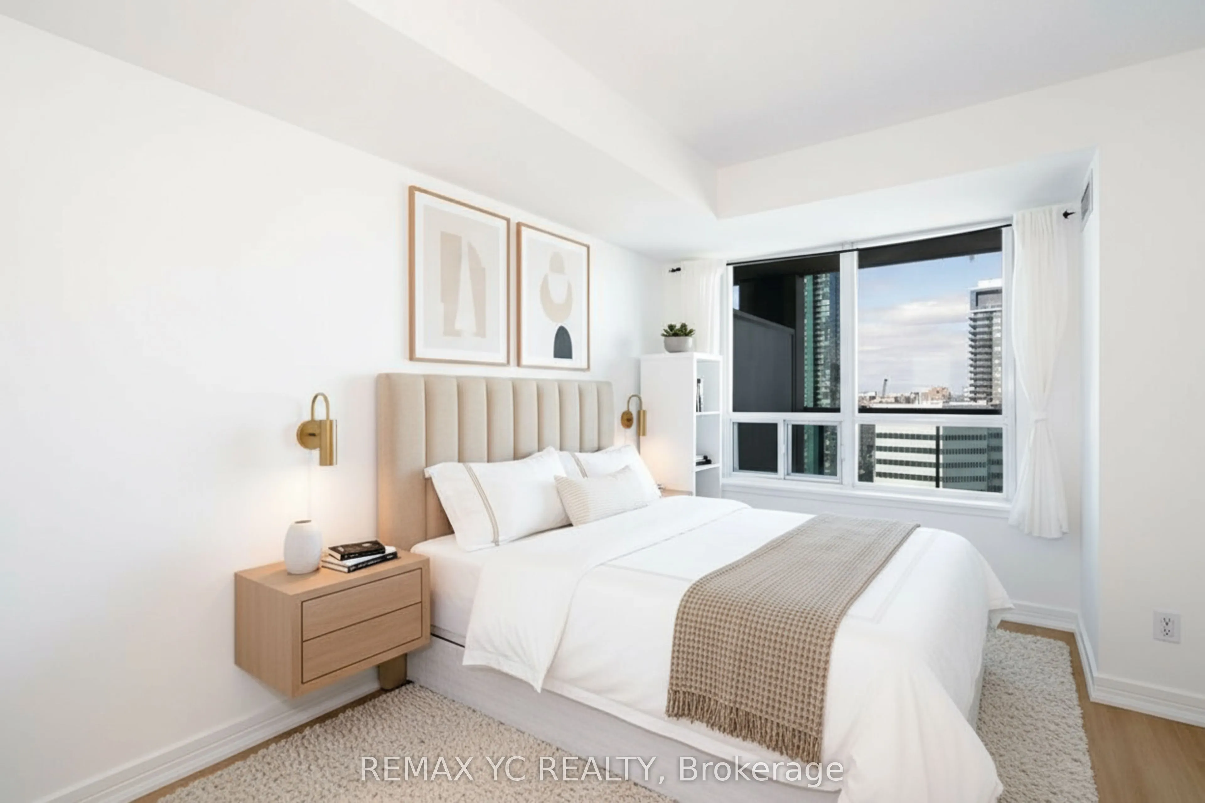 16 Harrison Garden Boulevard, #2612