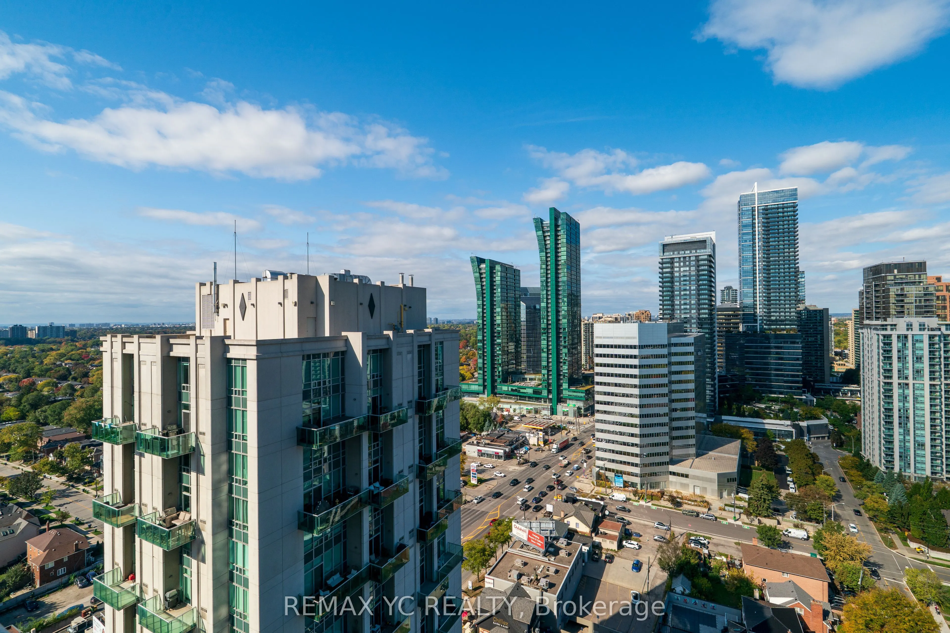 16 Harrison Garden Boulevard, #2612