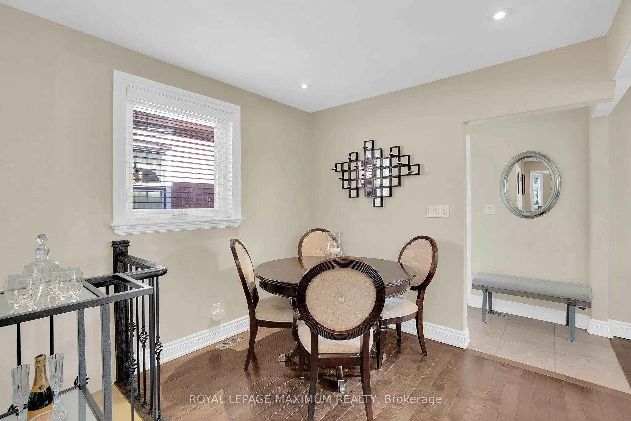 572 Northcliffe Boulevard