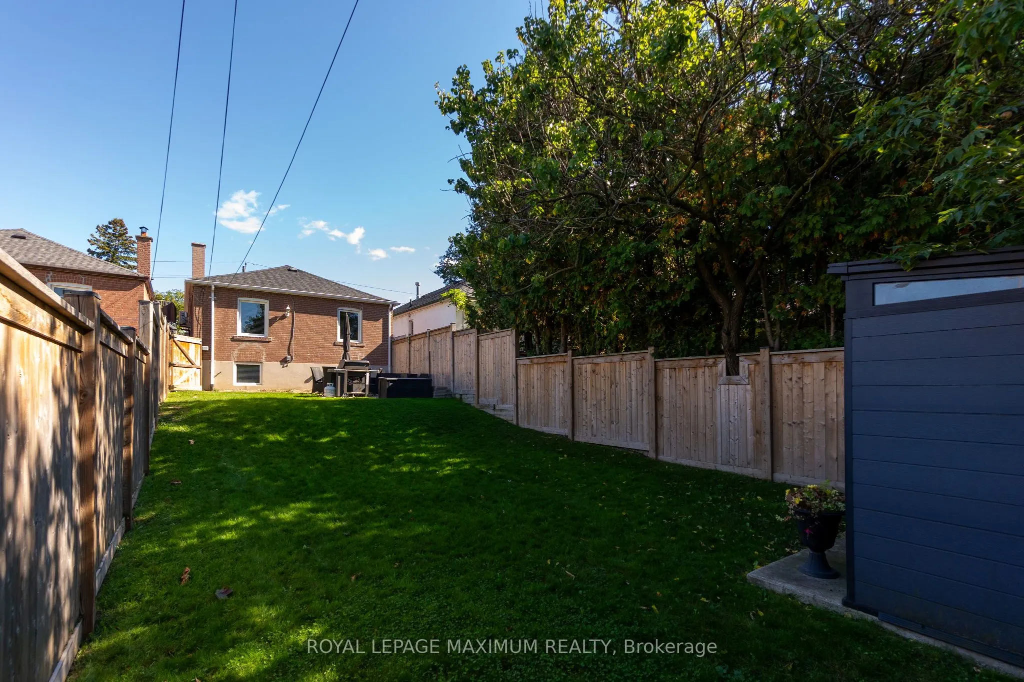 572 Northcliffe Boulevard