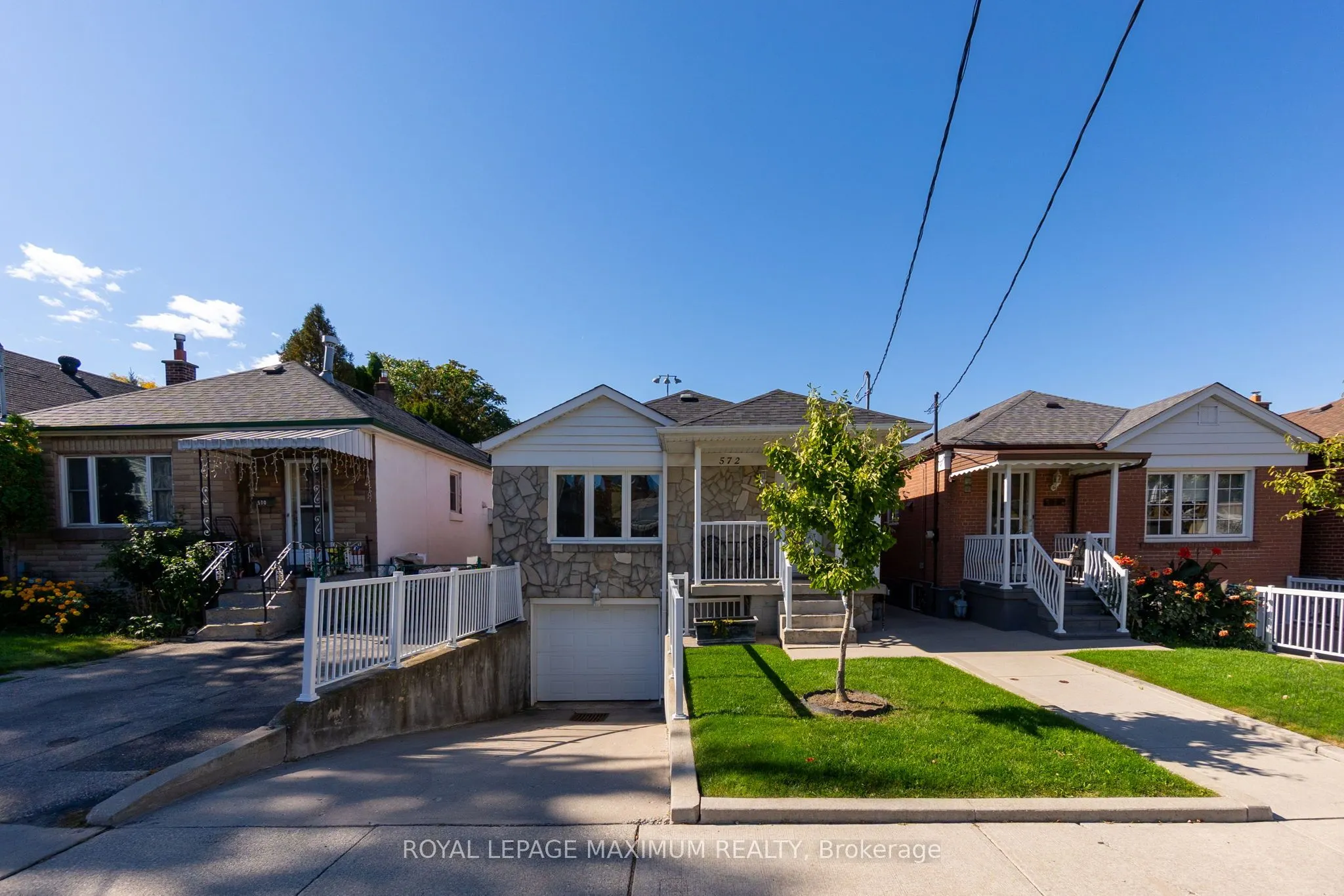 572 Northcliffe Boulevard