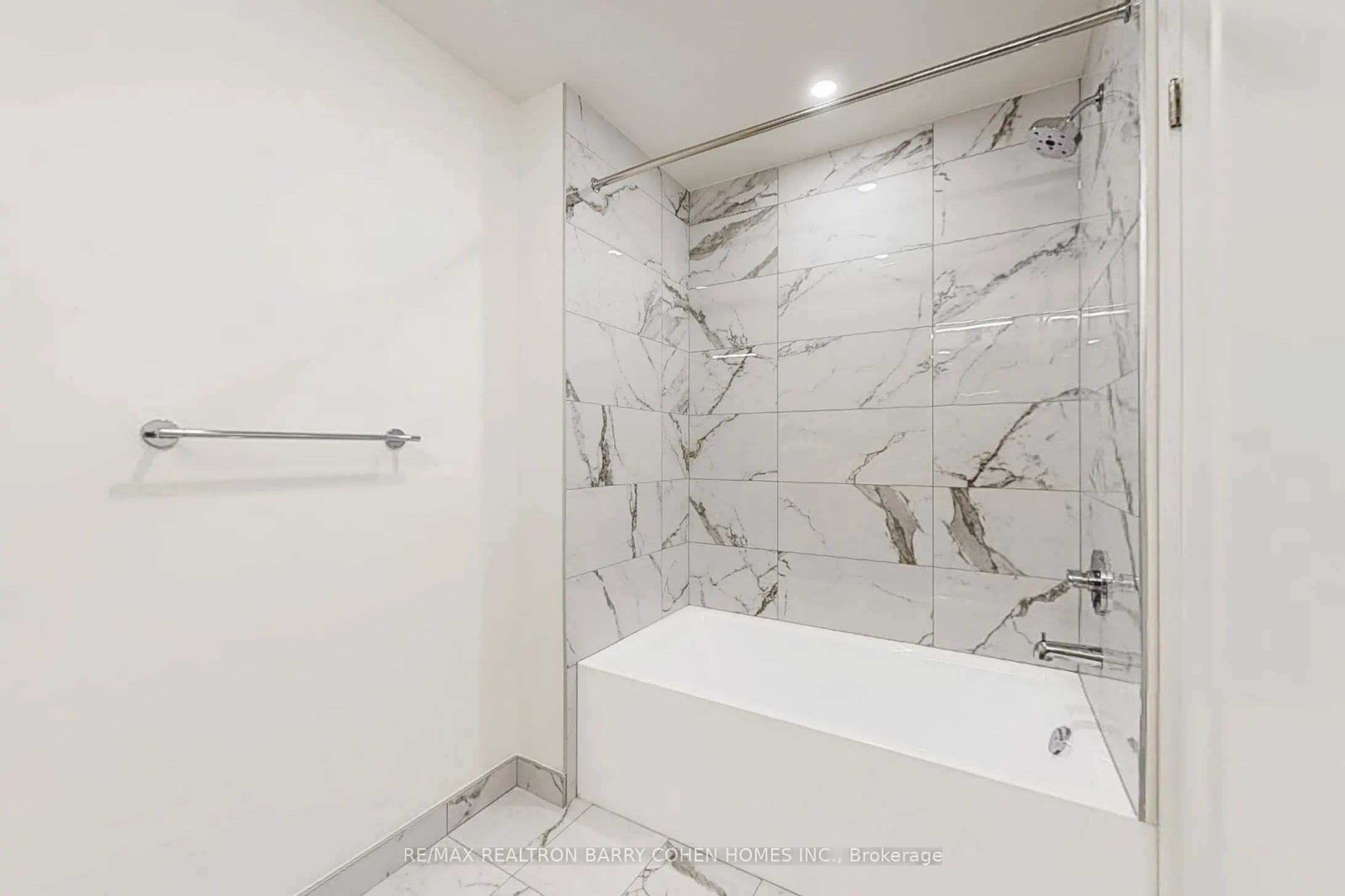 89 Church Street, #2509
