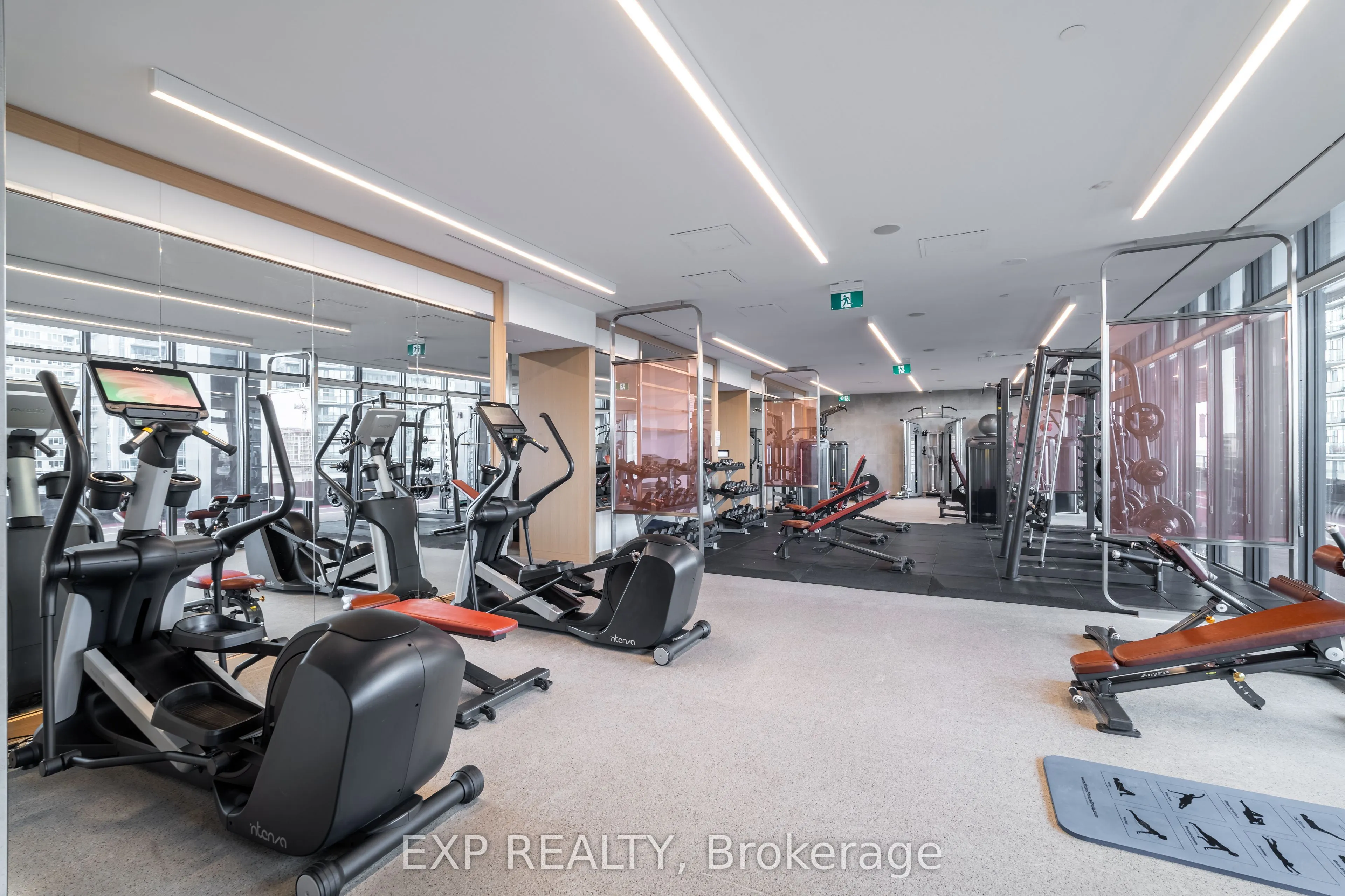 19 Western Battery Road, #2719