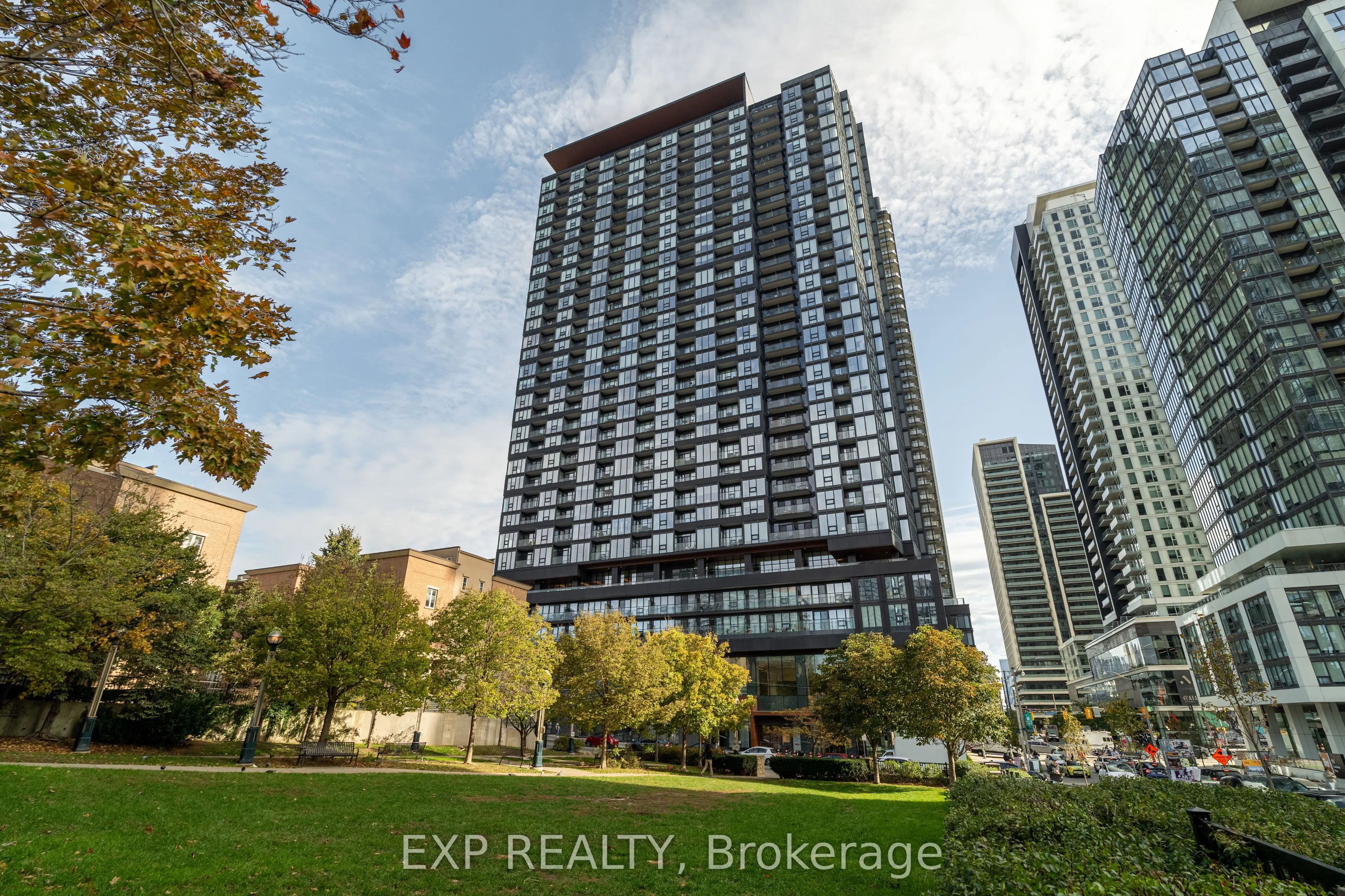 19 Western Battery Road, #2719