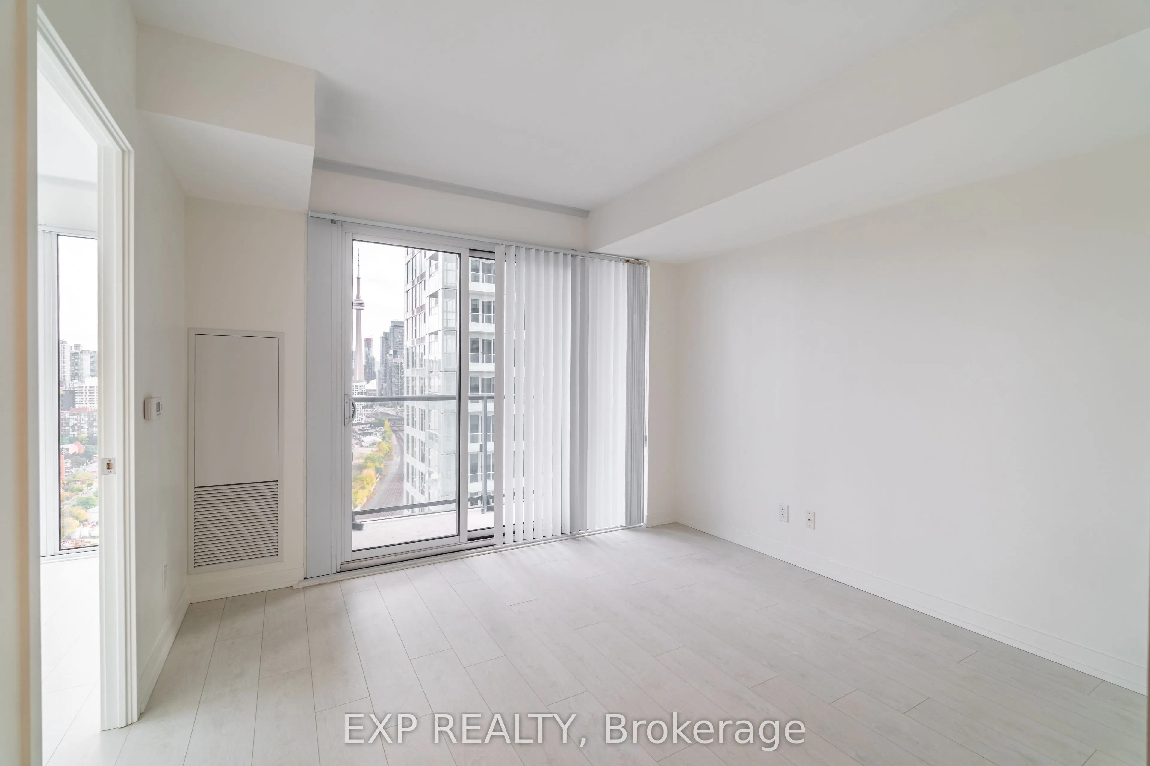 19 Western Battery Road, #2719