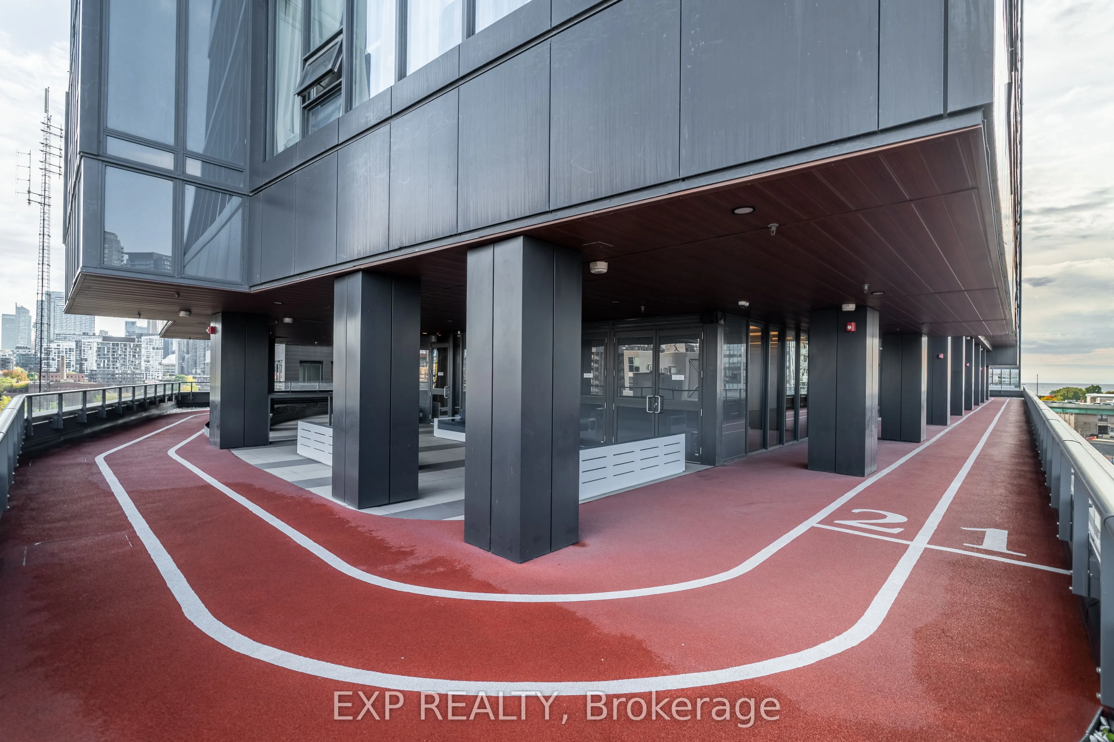 19 Western Battery Road, #2719