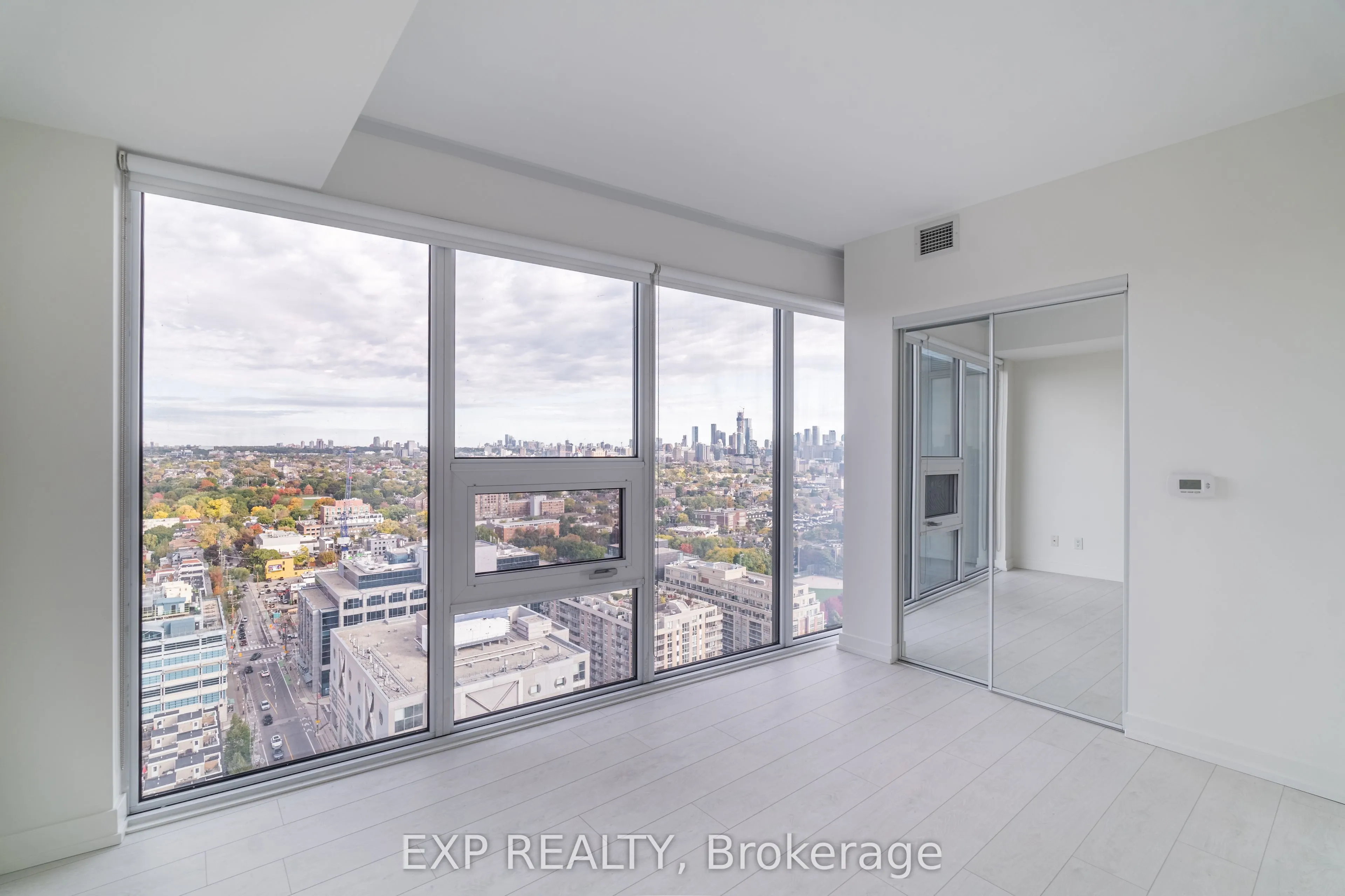 19 Western Battery Road, #2719