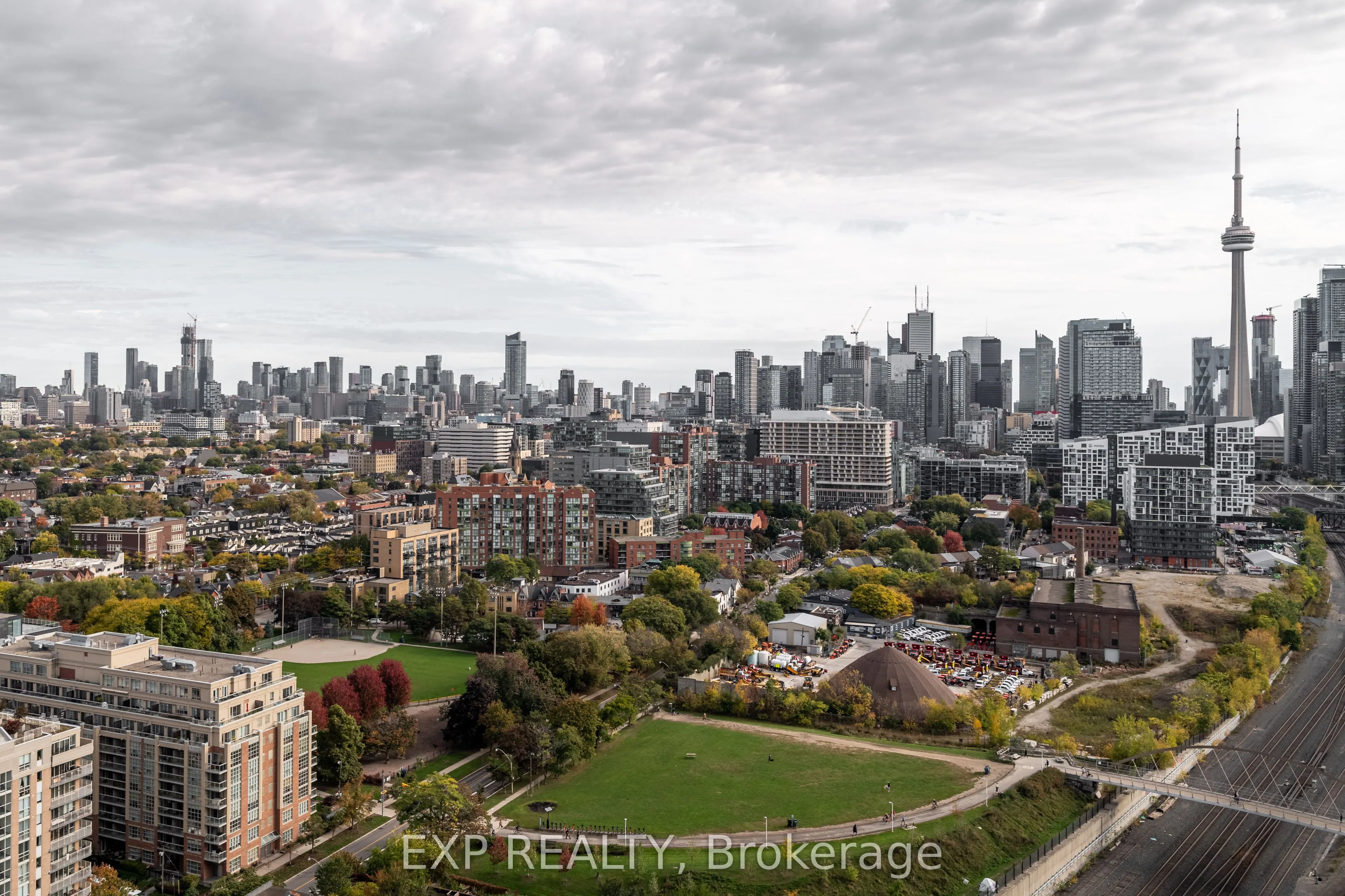 19 Western Battery Road, #2719