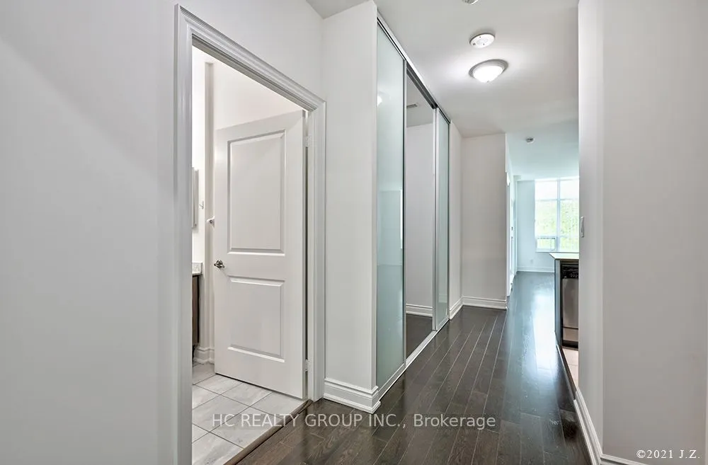 20 Bloorview Place, #201