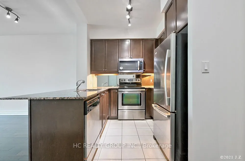 20 Bloorview Place, #201
