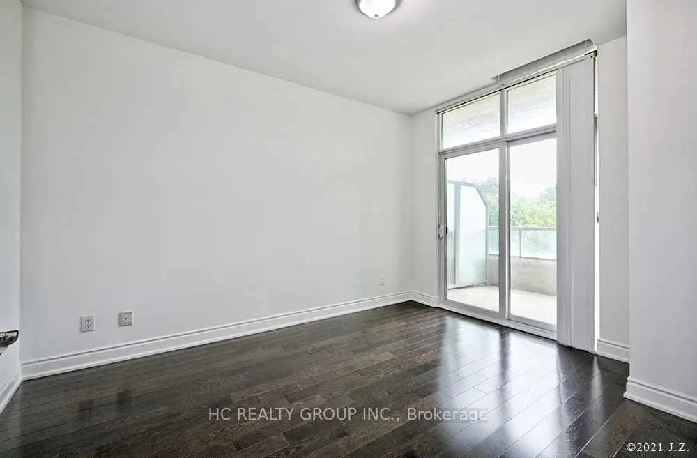 20 Bloorview Place, #201