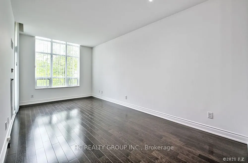 20 Bloorview Place, #201