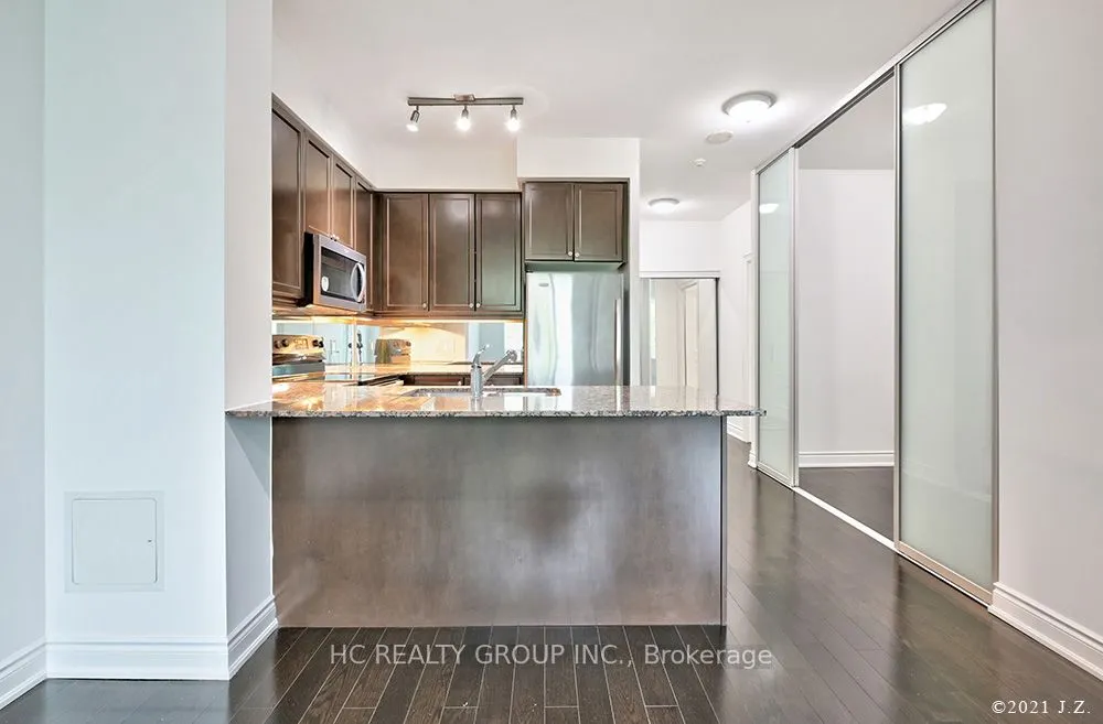 20 Bloorview Place, #201