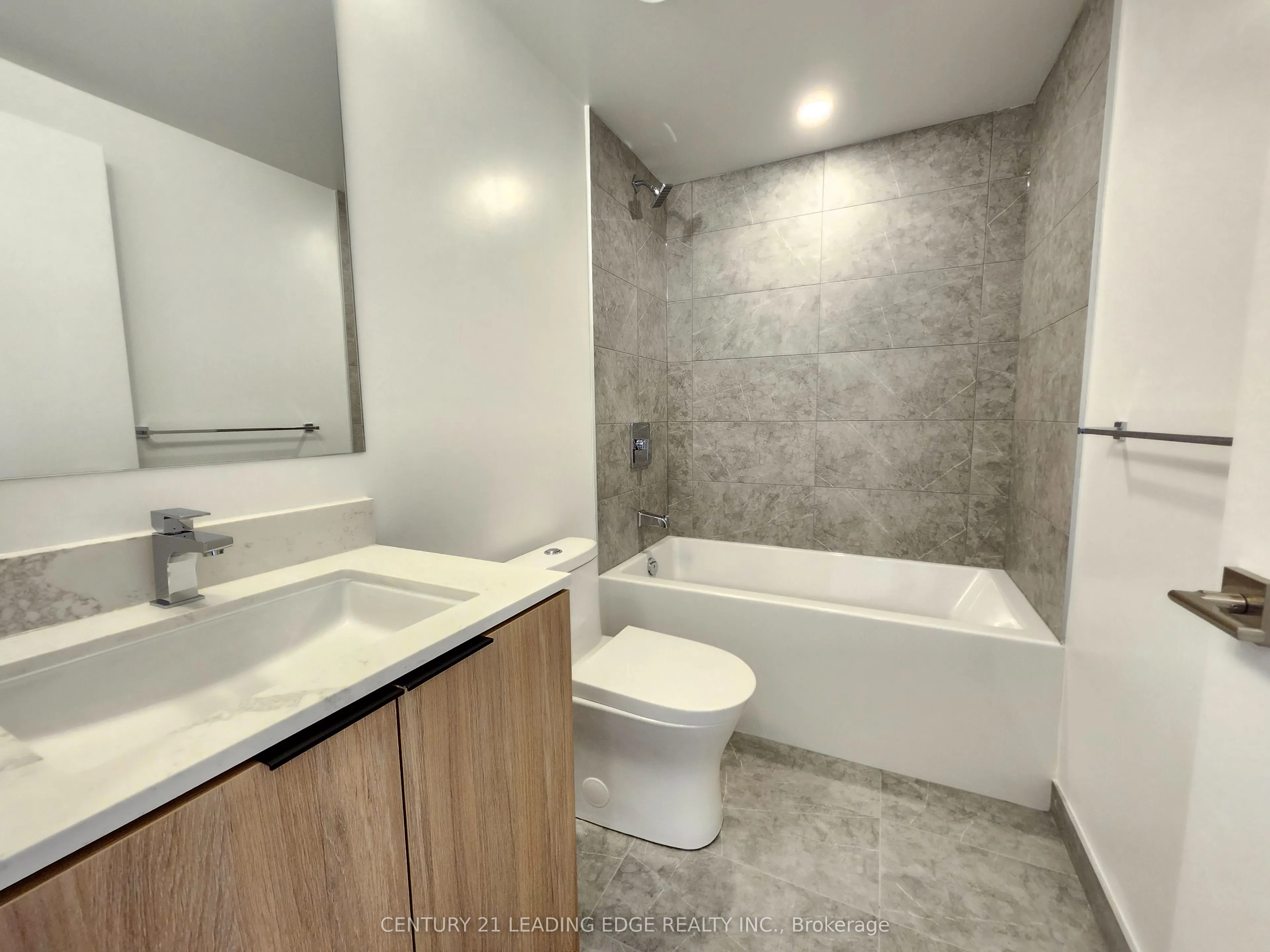 82 Dalhousie Street, #4108