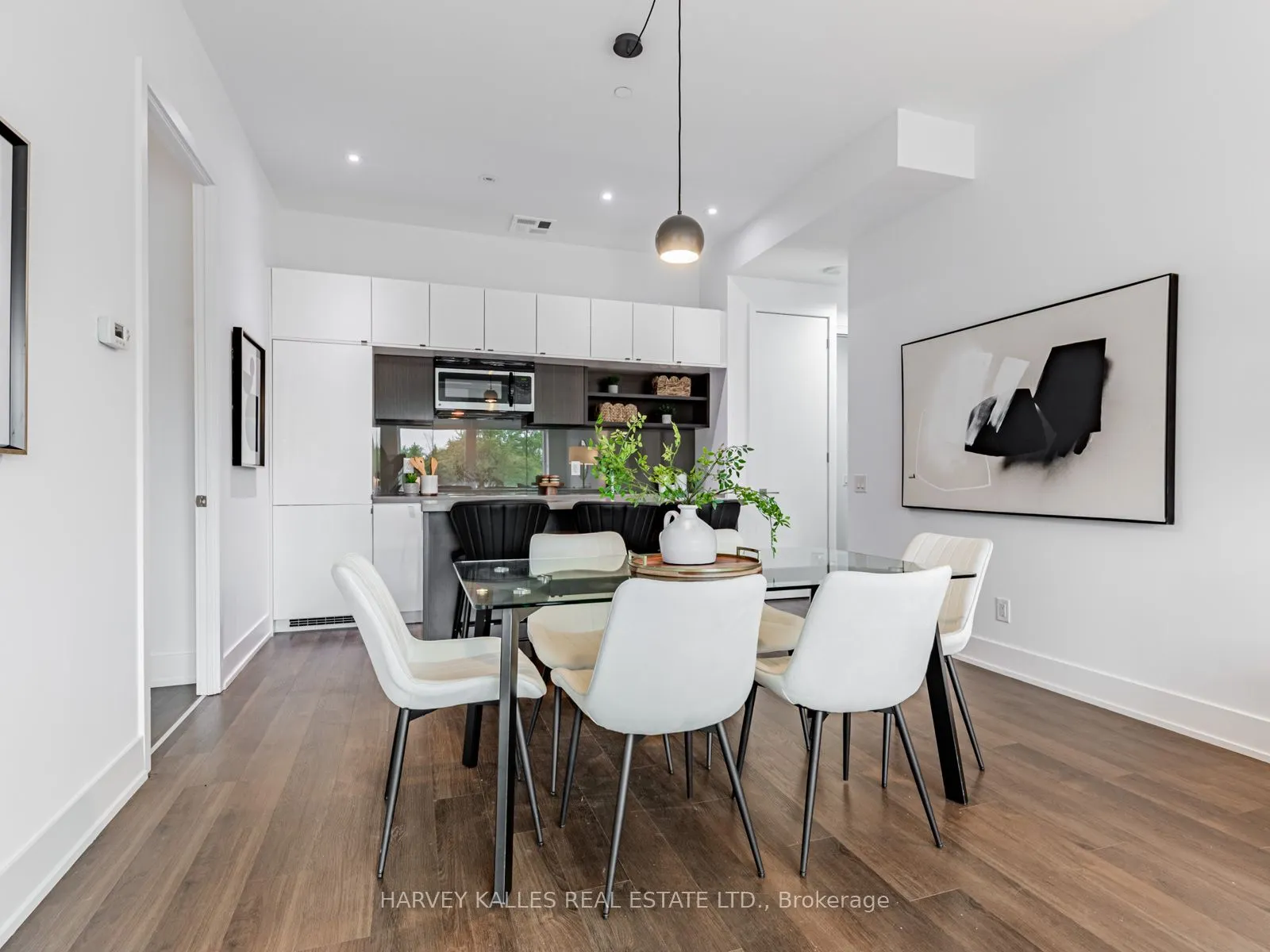111 St Clair Avenue W, #419