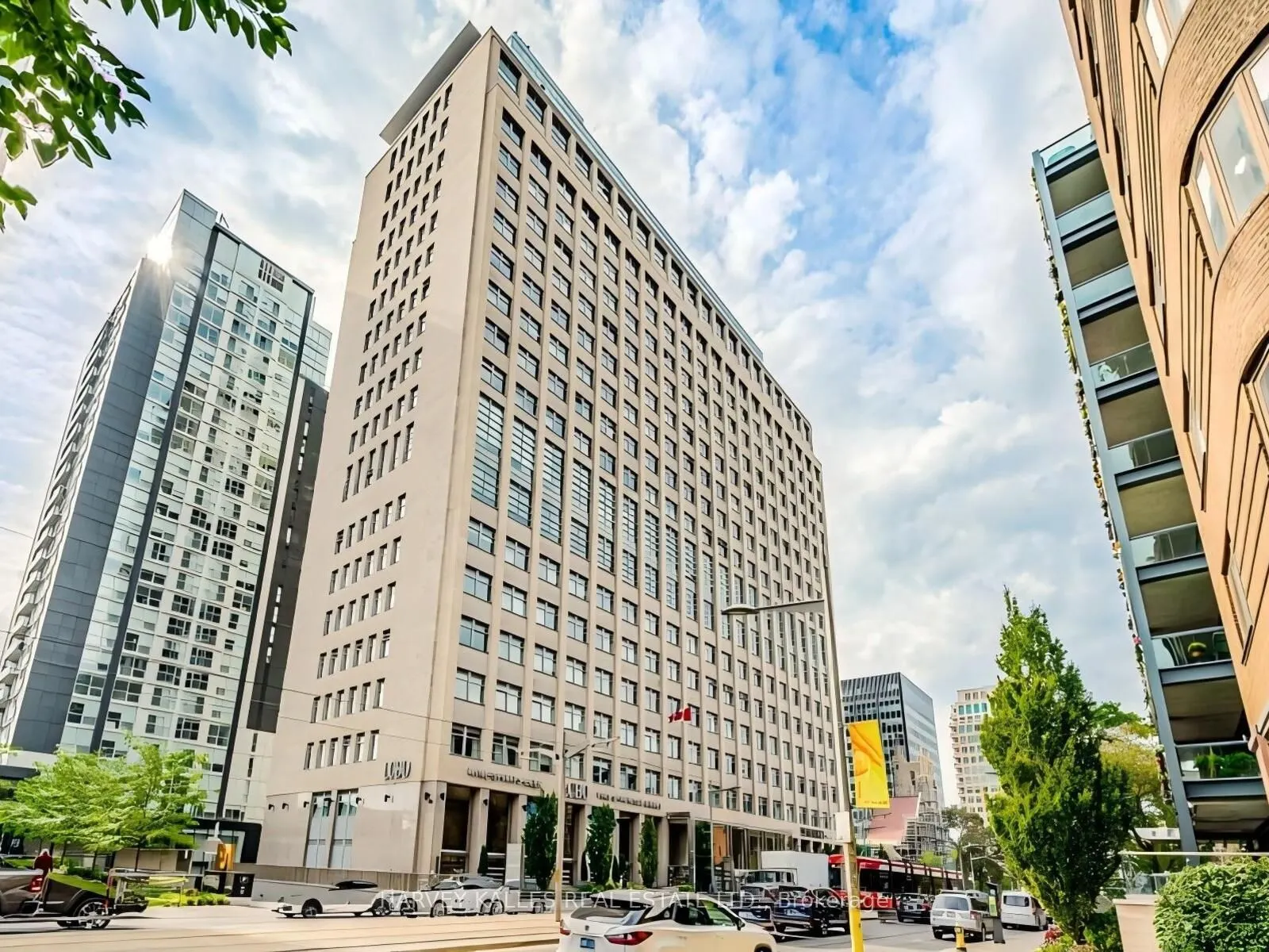 111 St Clair Avenue W, #419