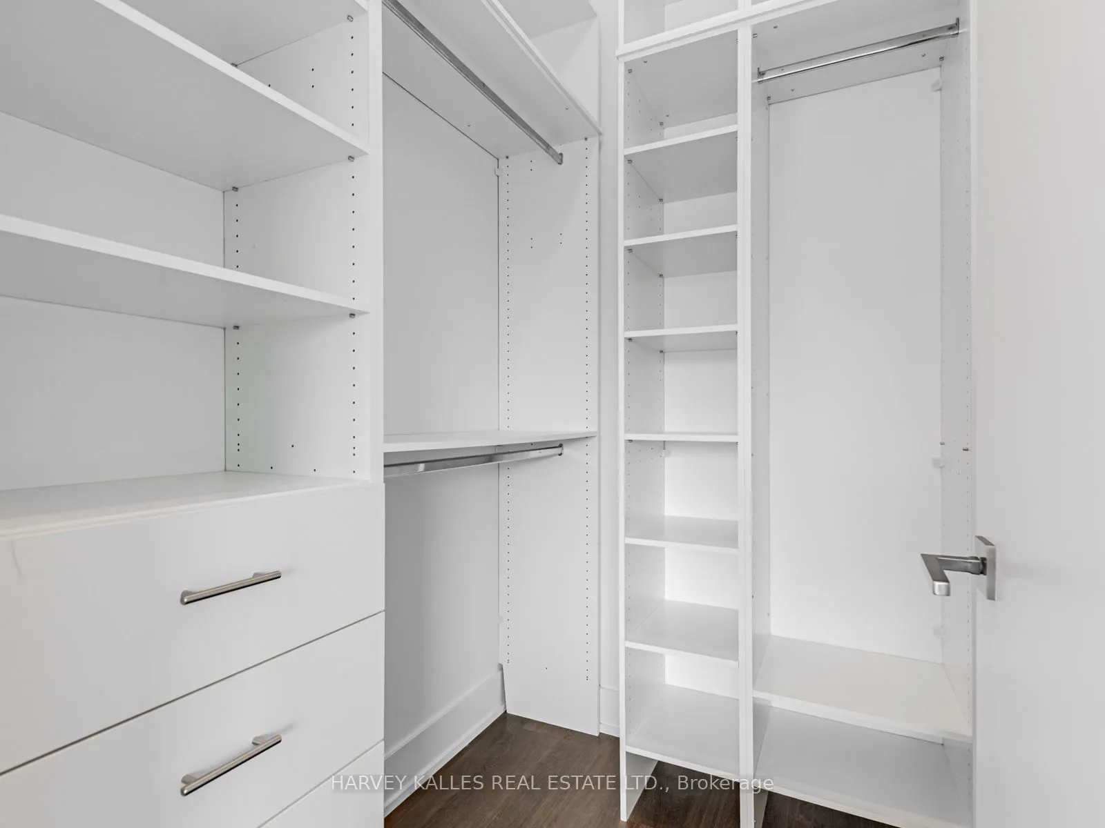 111 St Clair Avenue W, #419