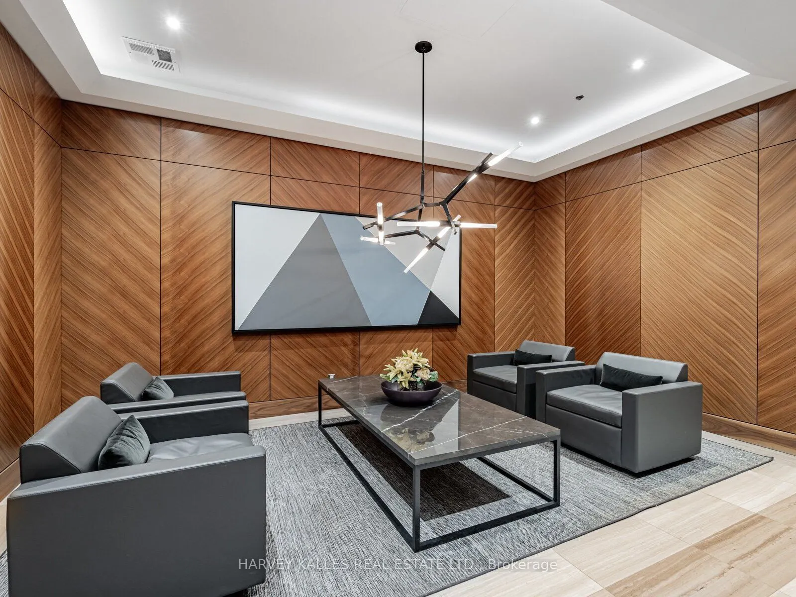 111 St Clair Avenue W, #419