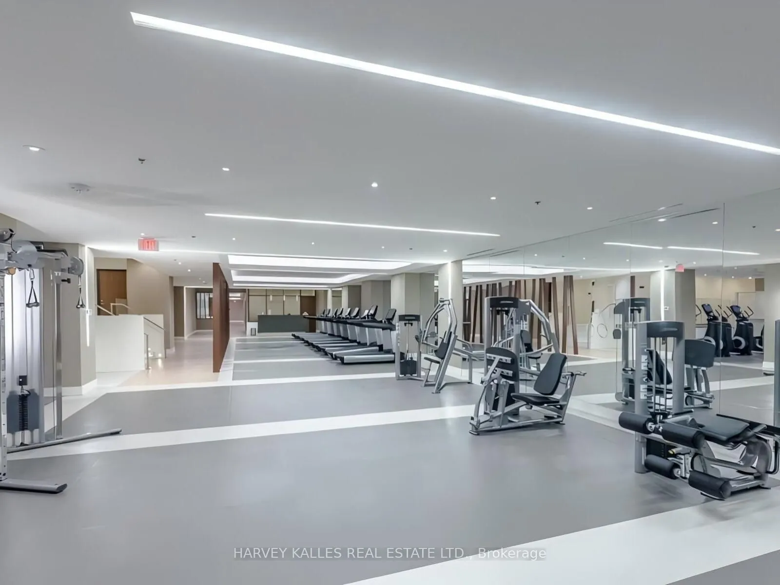 111 St Clair Avenue W, #419