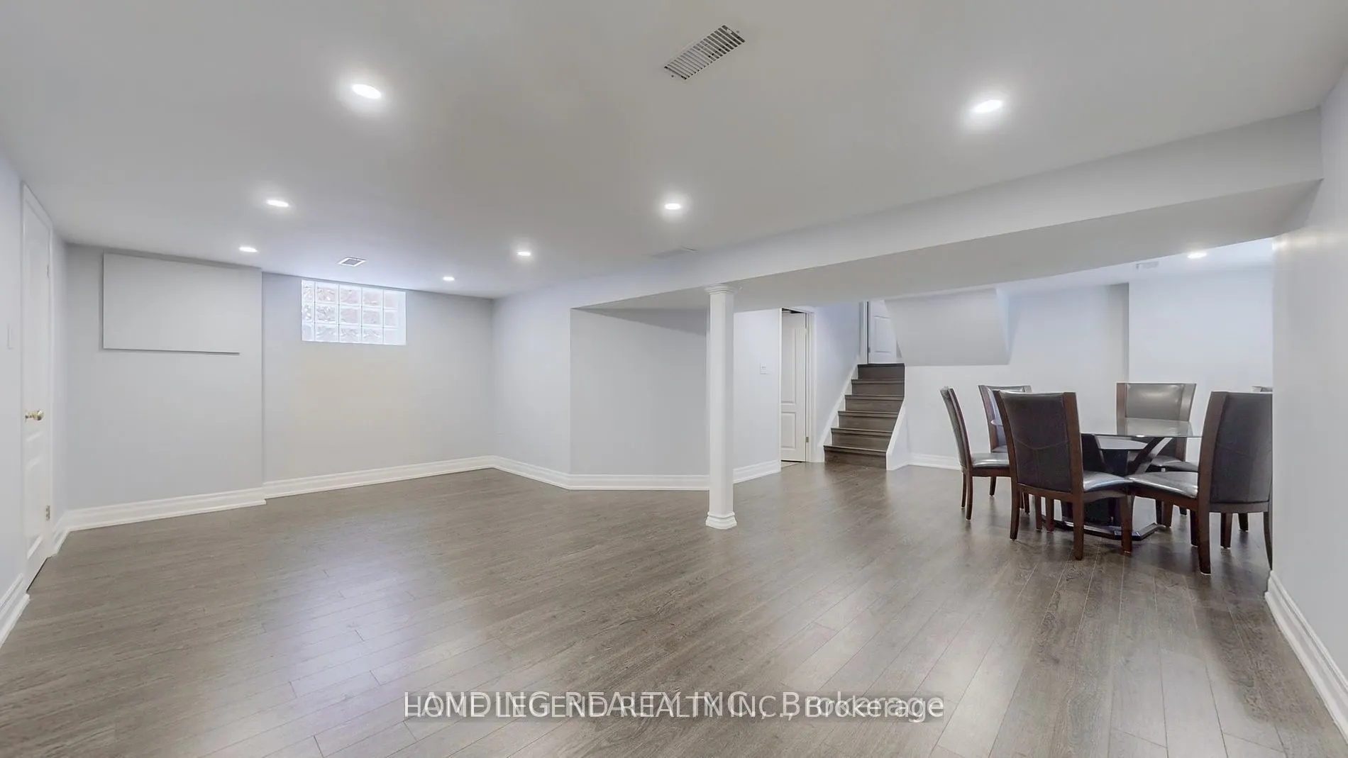 32 Lailey Crescent