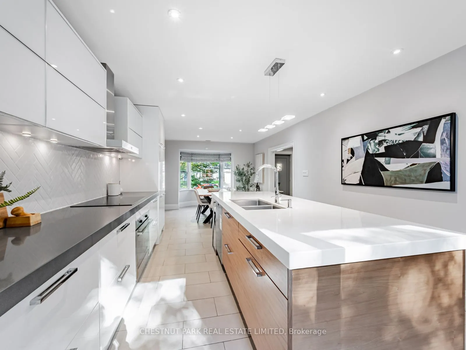21 Cortleigh Boulevard