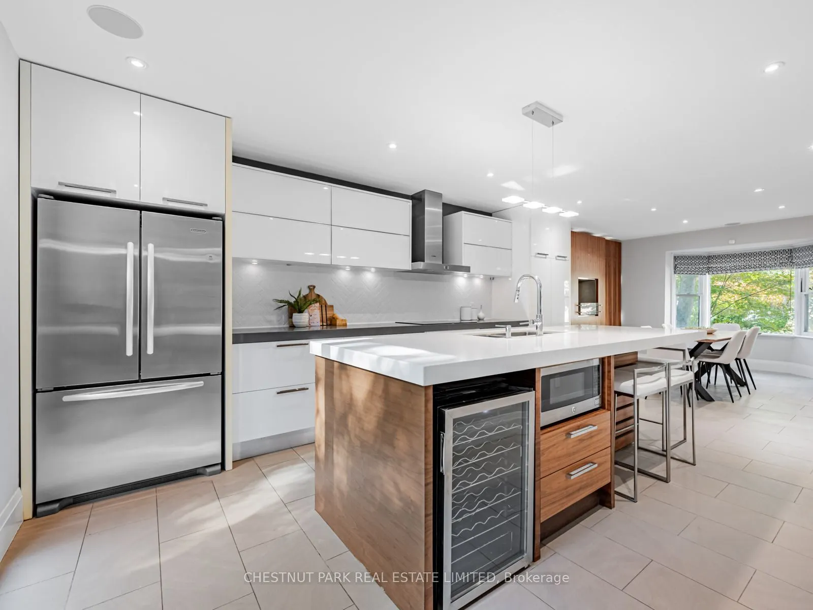 21 Cortleigh Boulevard