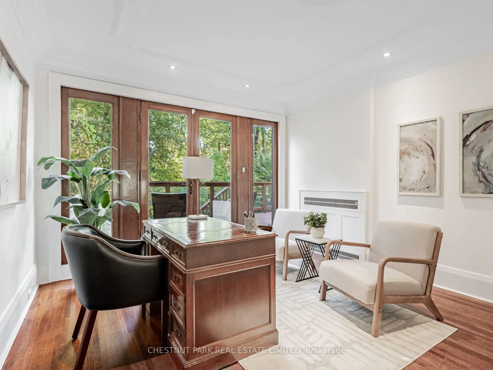 21 Cortleigh Boulevard