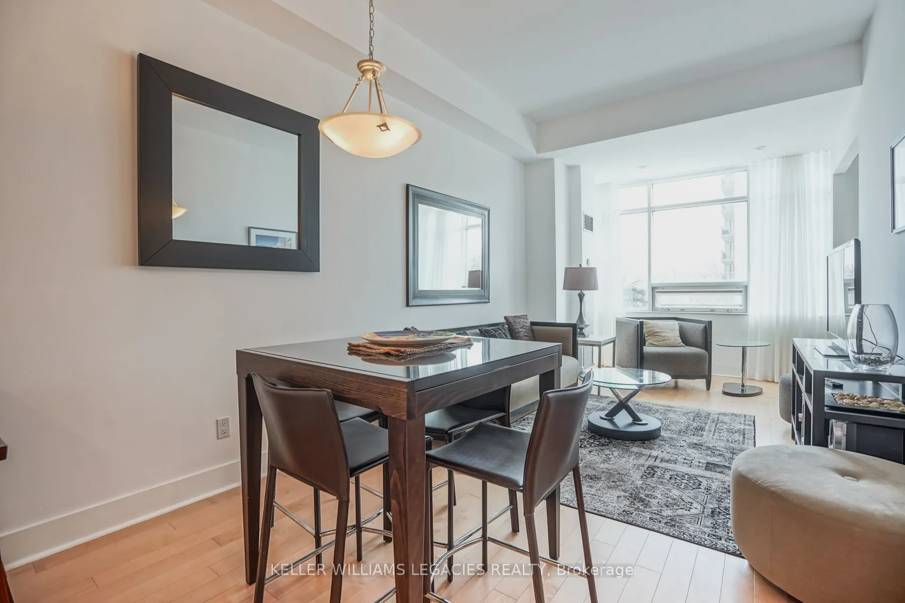 562 Eglinton Avenue E, #302