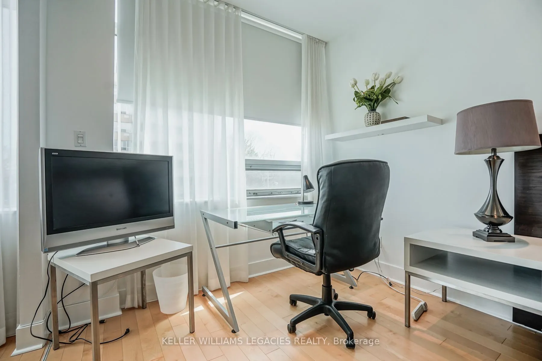 562 Eglinton Avenue E, #302