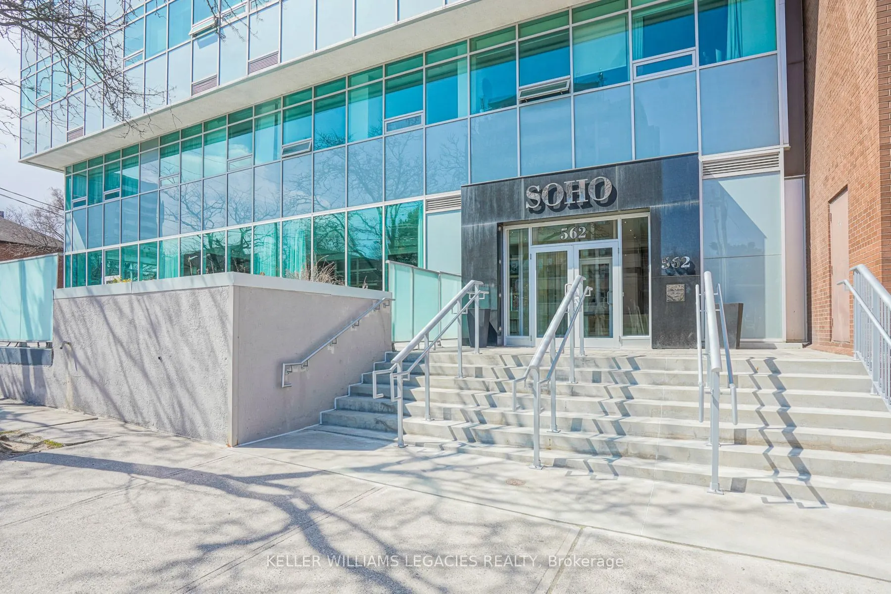 562 Eglinton Avenue E, #302