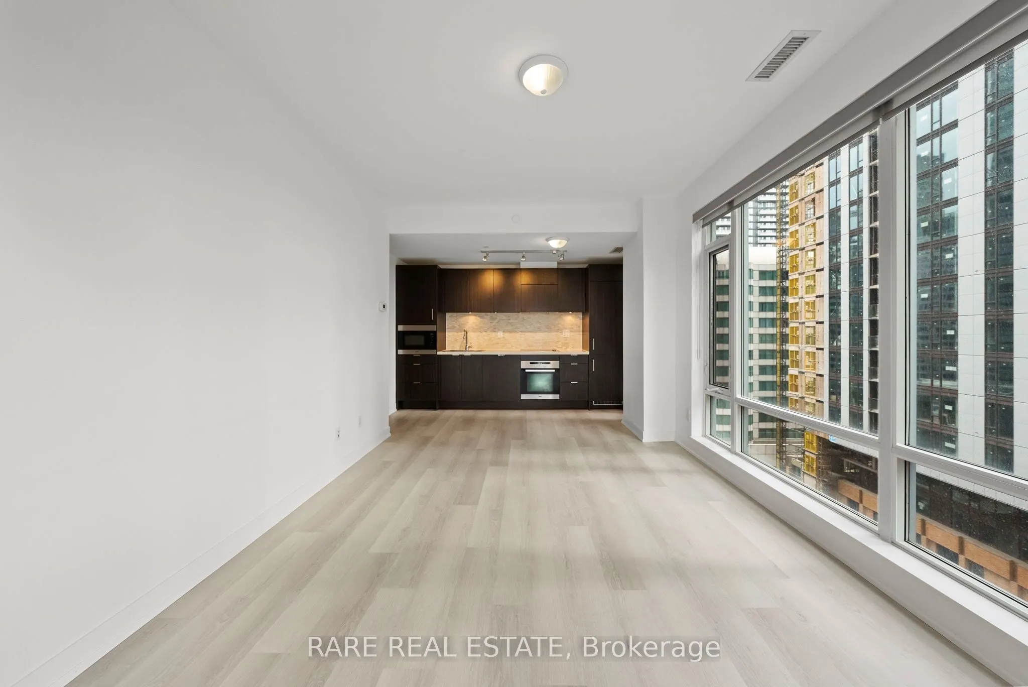 21 Widmer Street, #1602