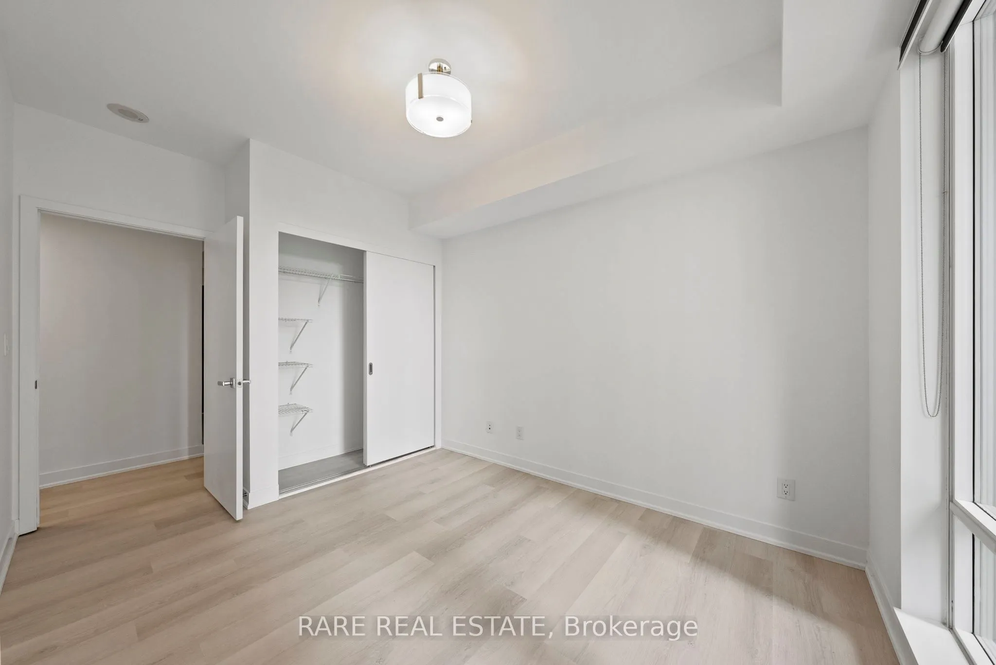 21 Widmer Street, #1602