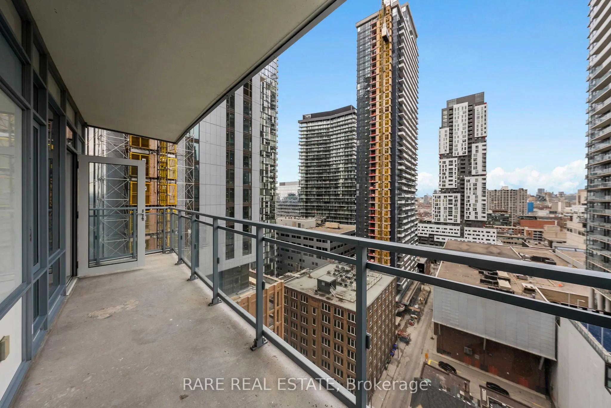21 Widmer Street, #1602