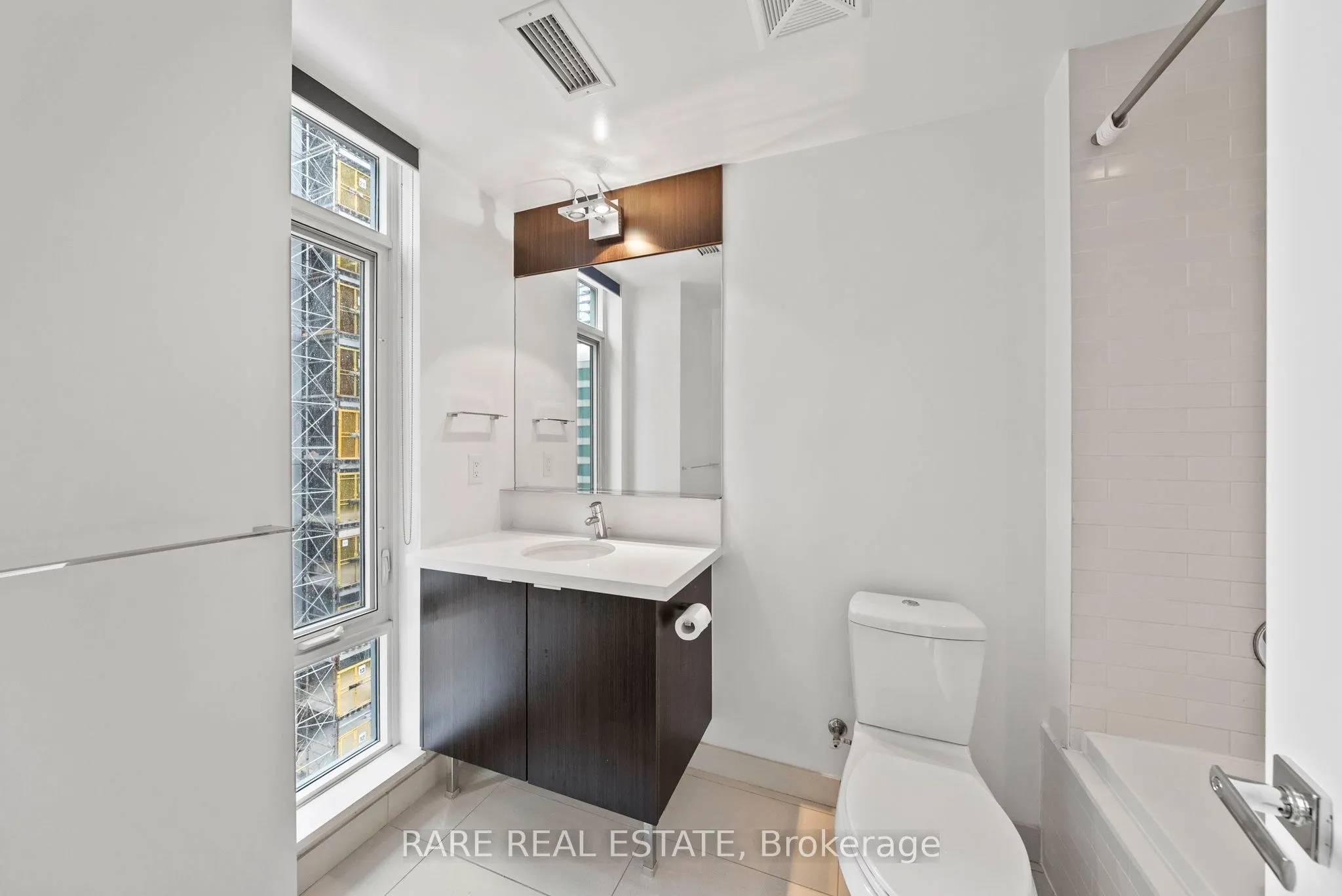 21 Widmer Street, #1602
