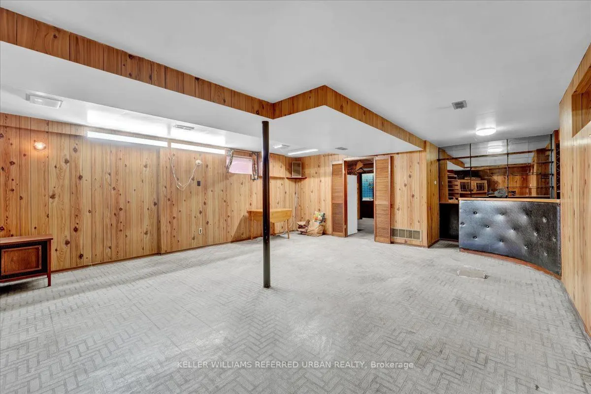 116 Burnett Avenue