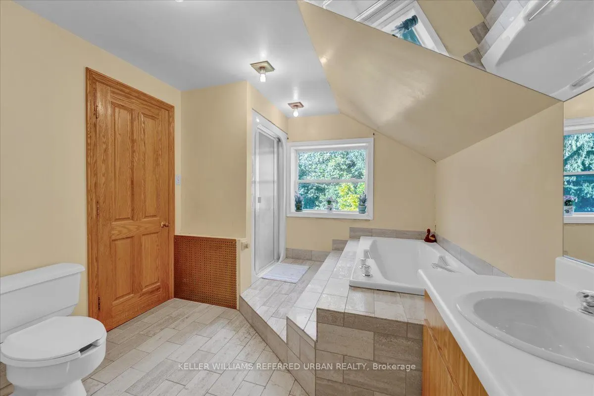 116 Burnett Avenue