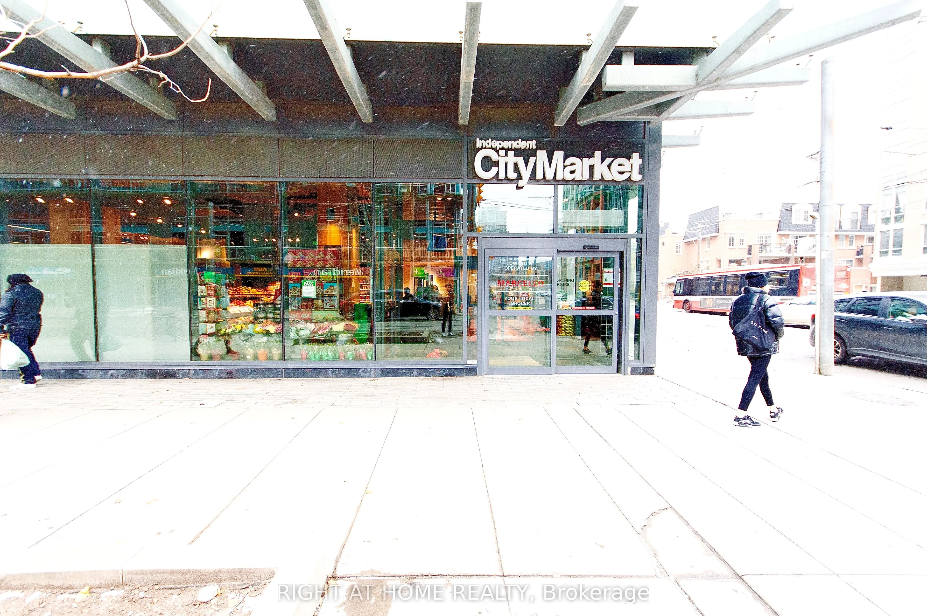 70 Douro Street, #269