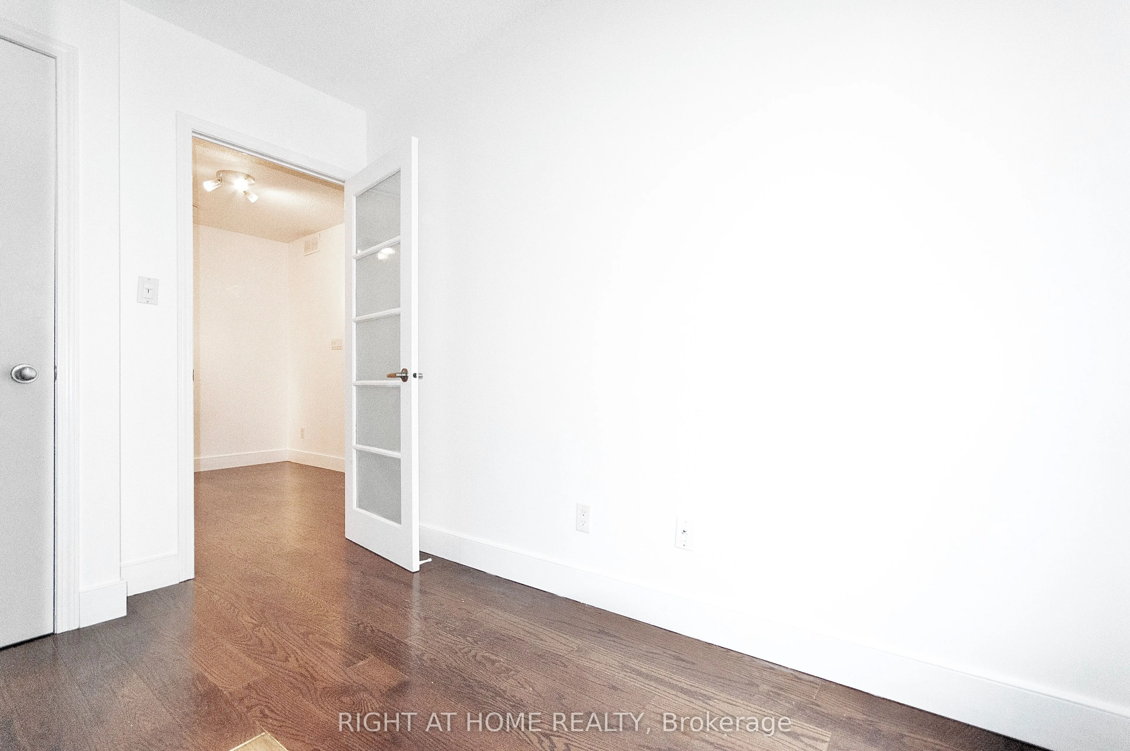 70 Douro Street, #269