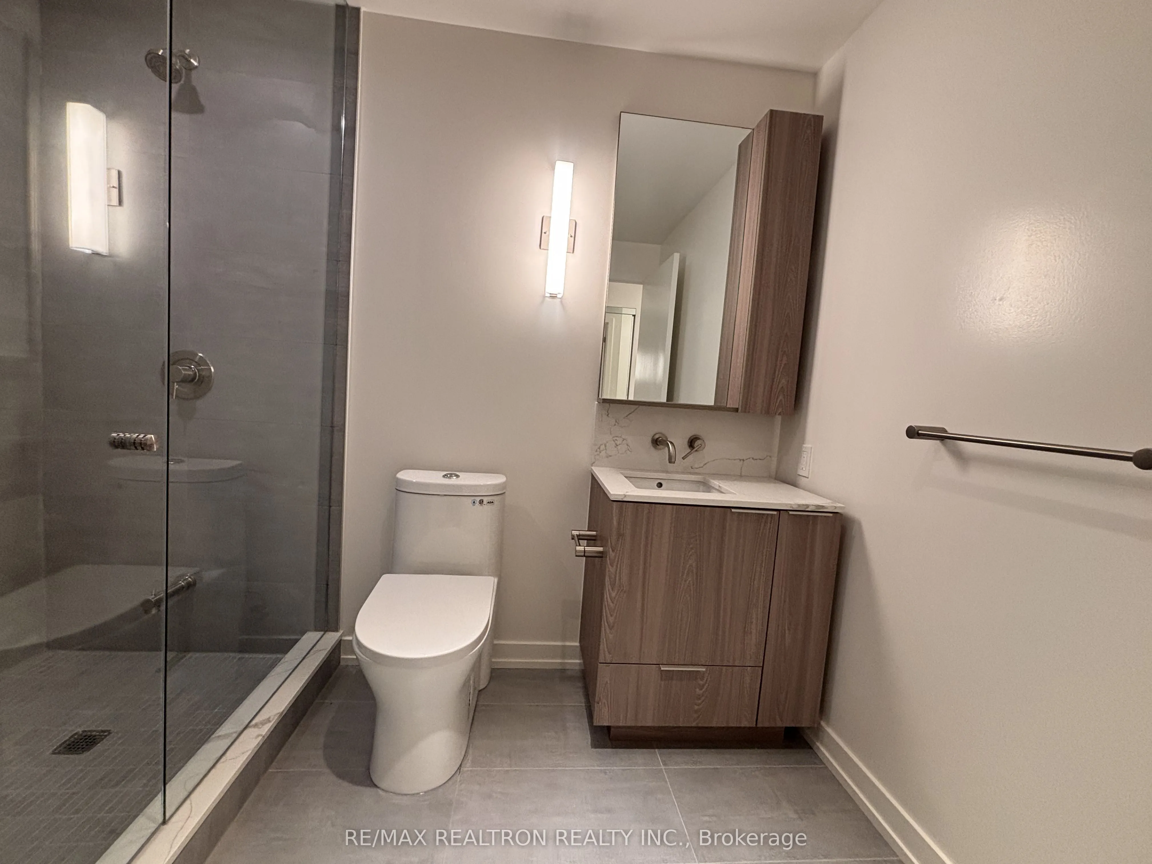 110 Broadway Avenue, #408