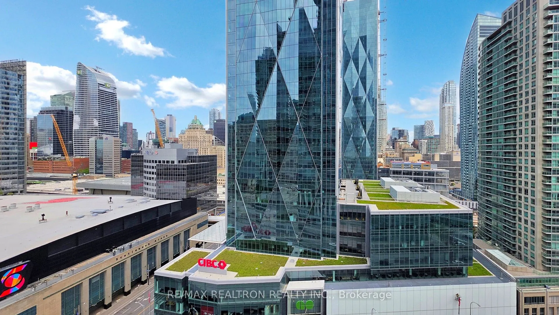 18 Harbour Street, #2104