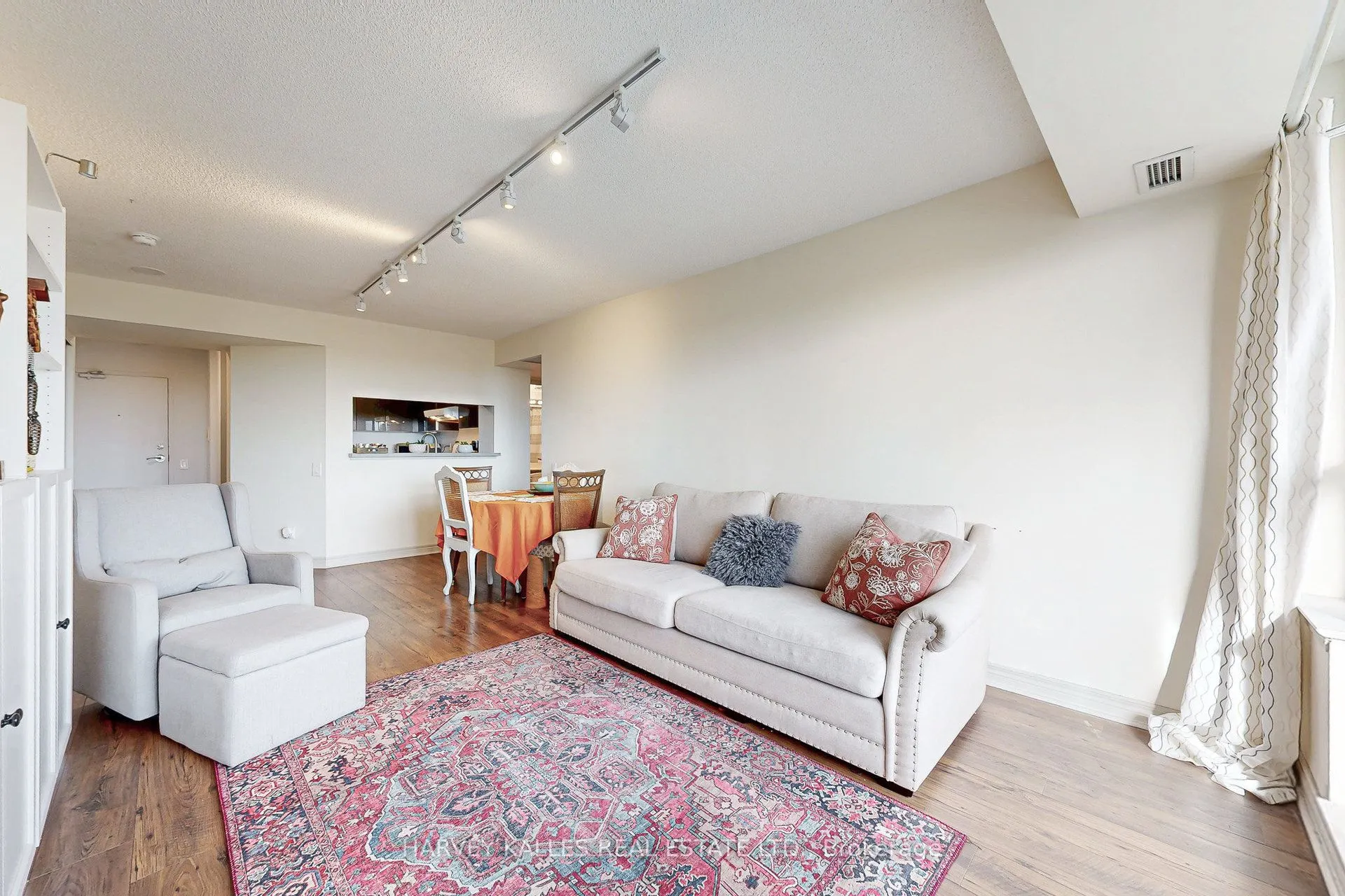 2 Covington Road, #710