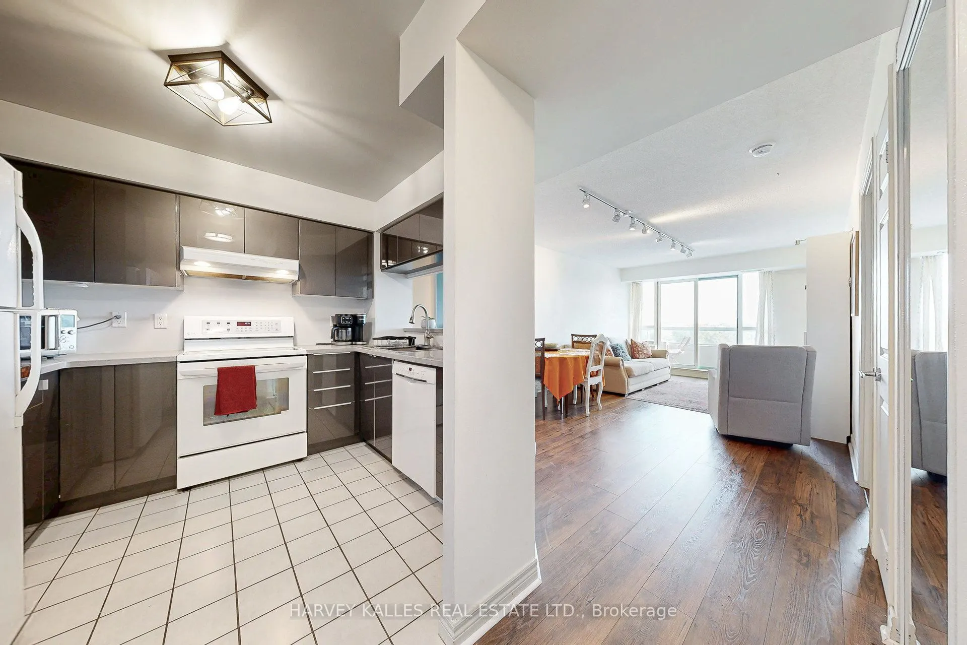 2 Covington Road, #710