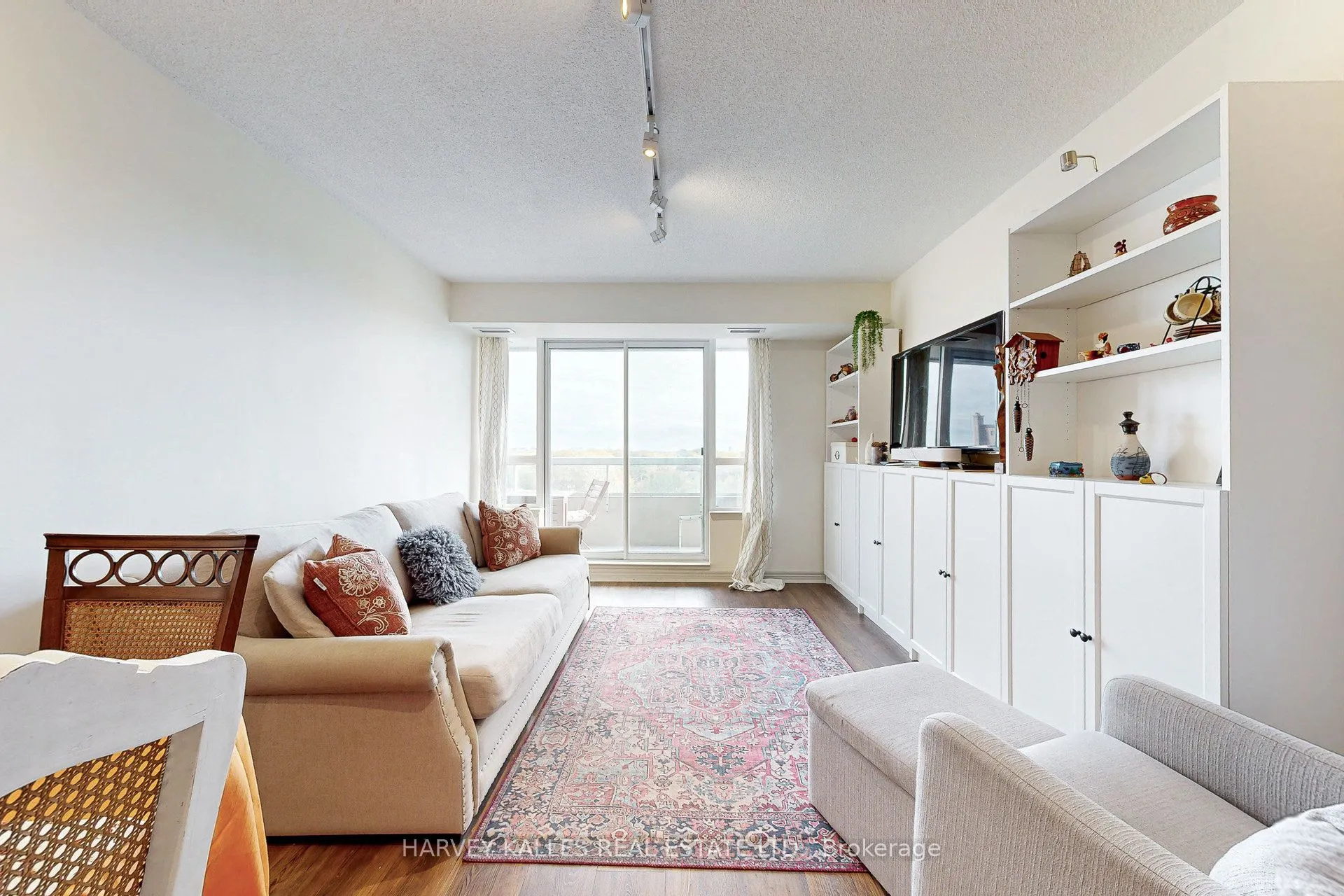 2 Covington Road, #710