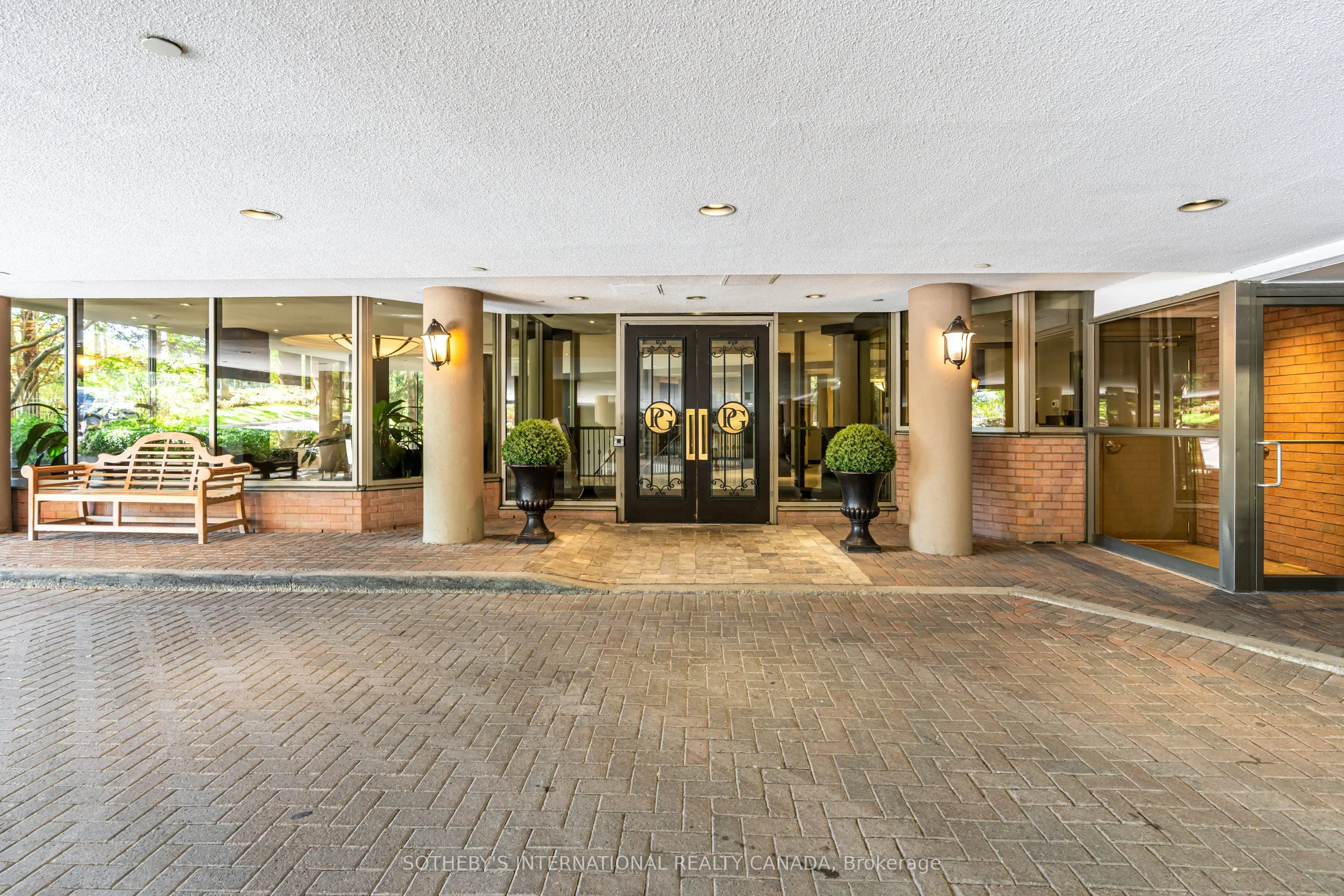 3181 Bayview Avenue, #512