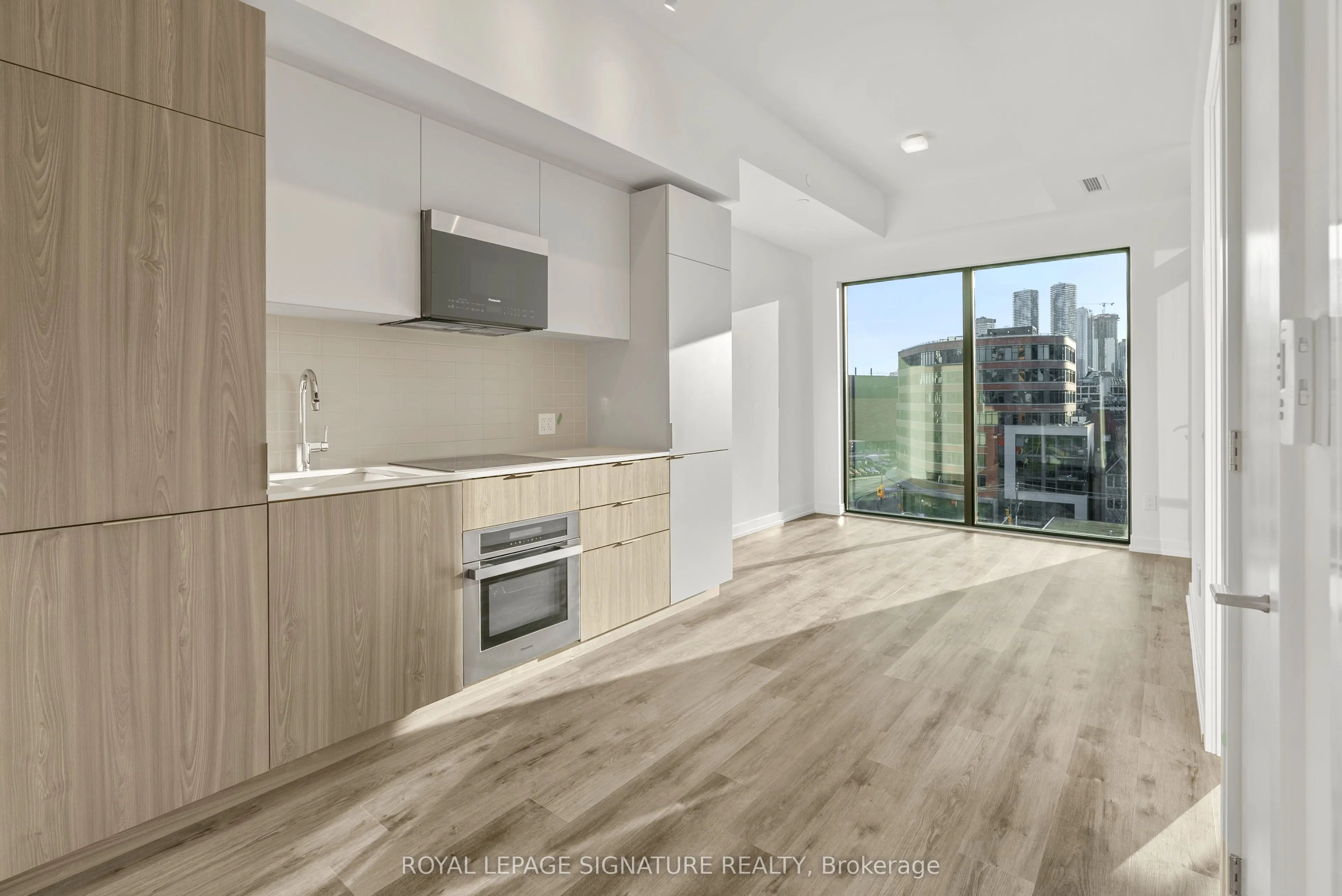28 Eastern Avenue, #624