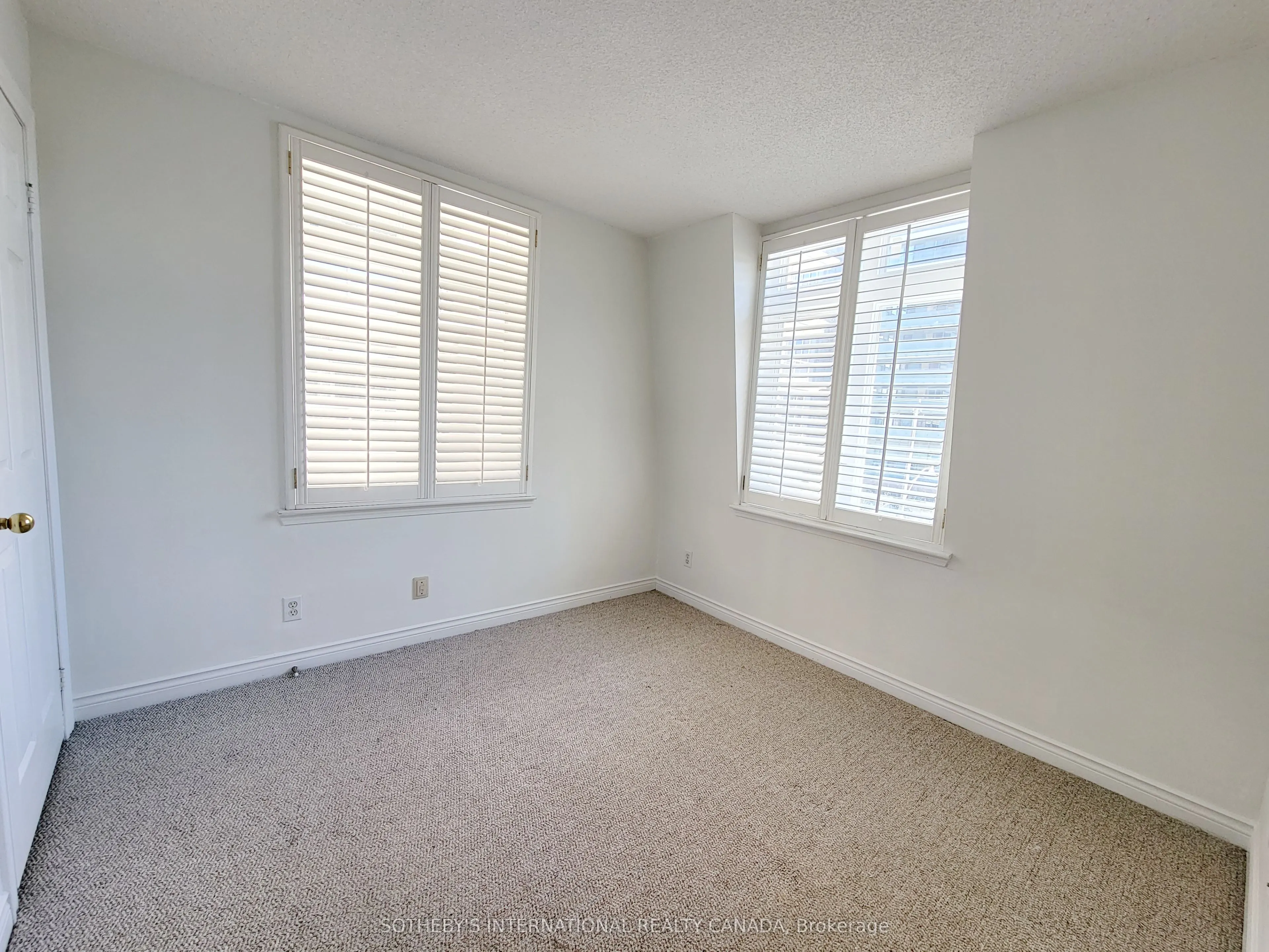 108 Redpath Avenue, #28