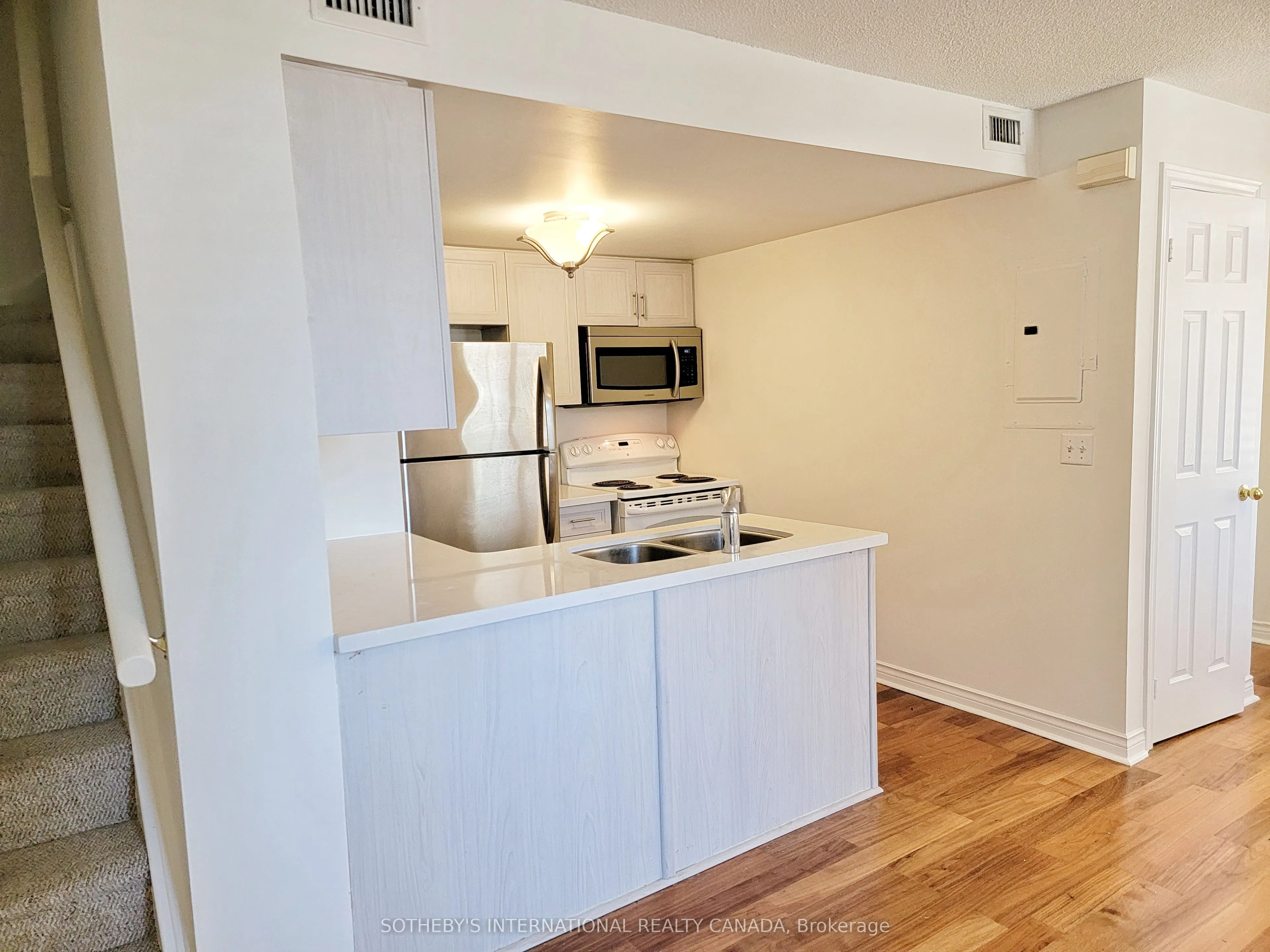 108 Redpath Avenue, #28